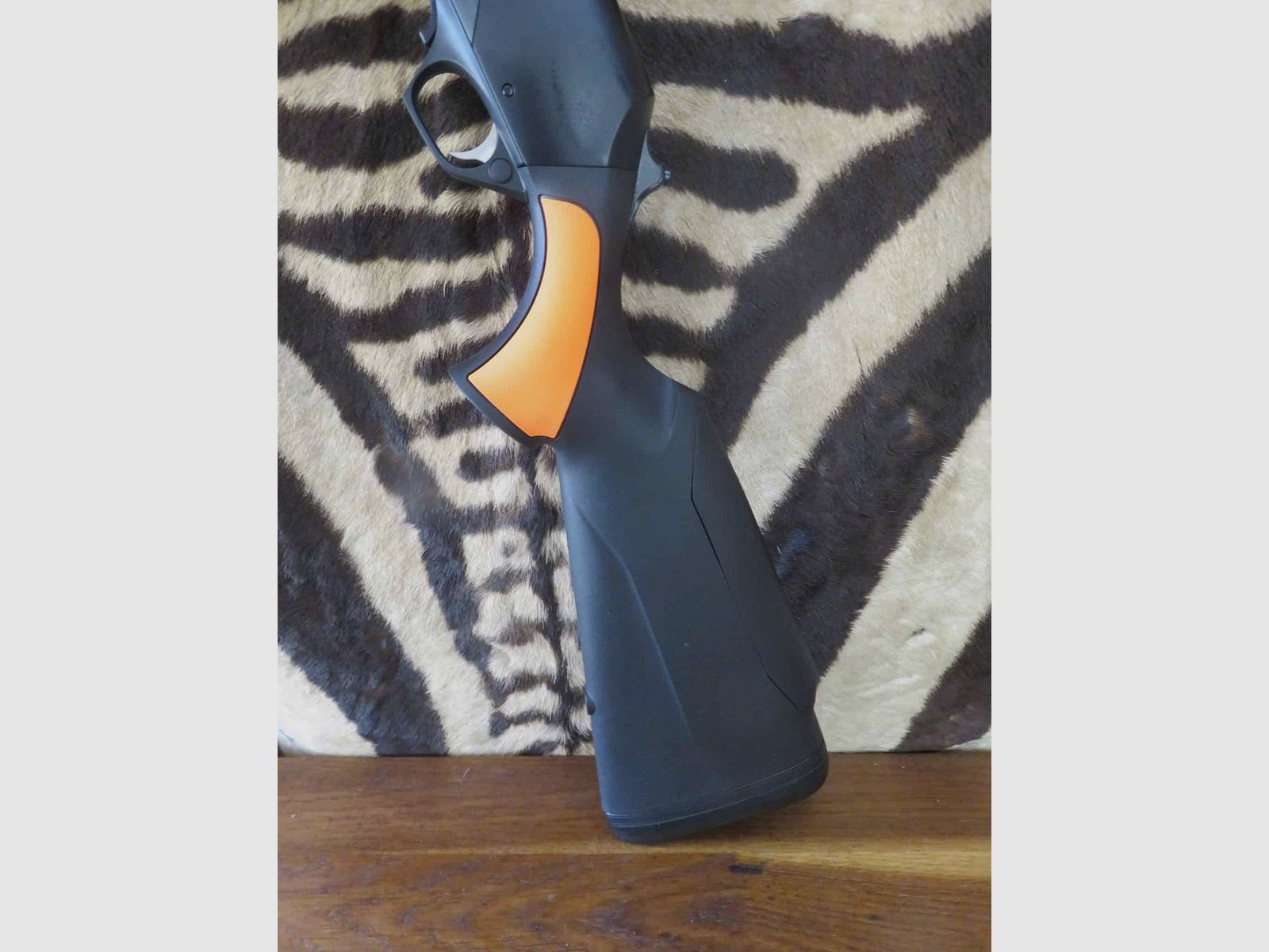 BROWNING Maral 4X Compo Hunter czarny pomarańczowy kal.30-06 lufa 53 cm żebrowana – gwintowana – futerał na broń, zdjęcie 8 z 10