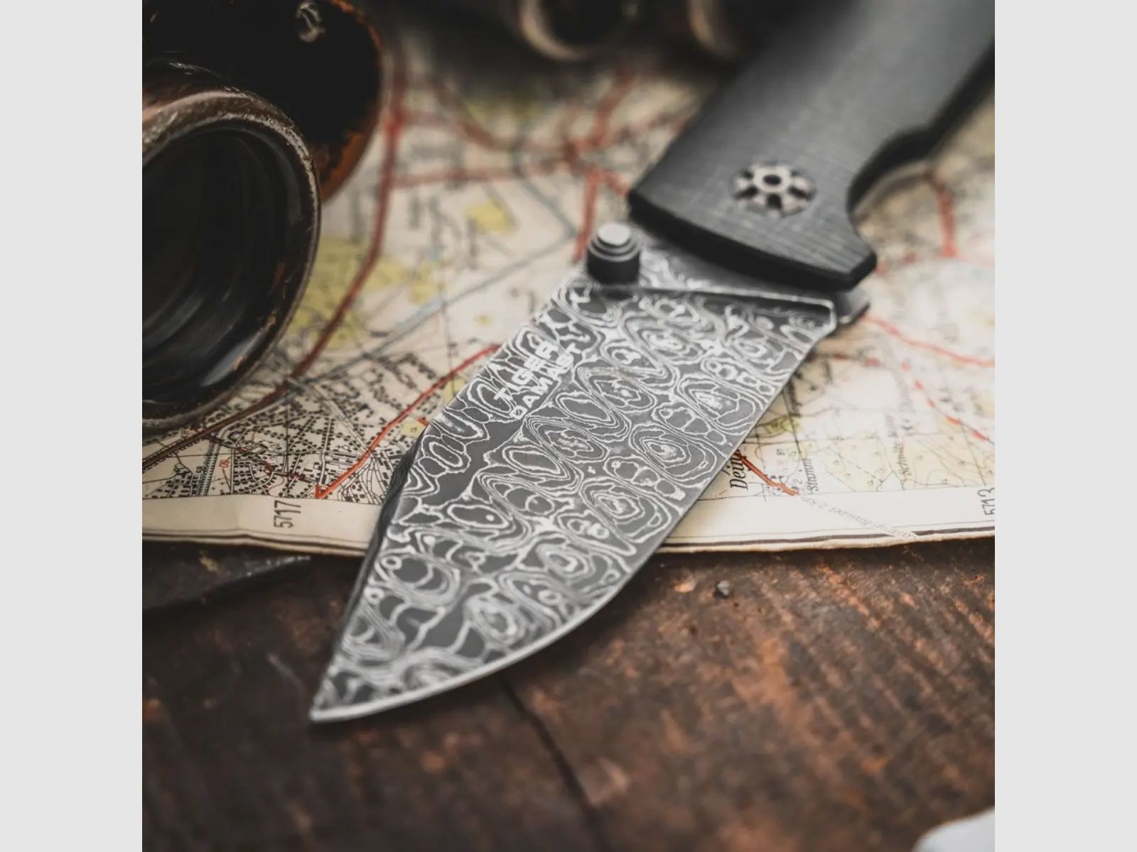 Böker Nóż kieszonkowy Tiger Damascus