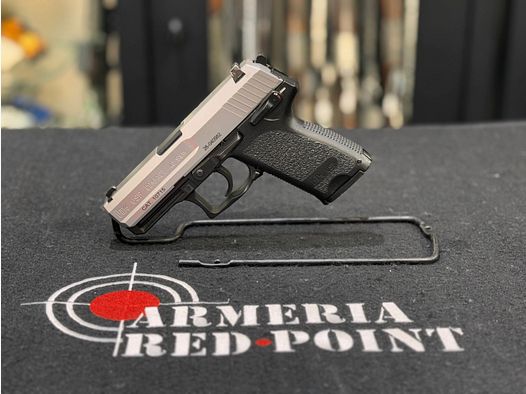 HECKLER & KOCH USP compact