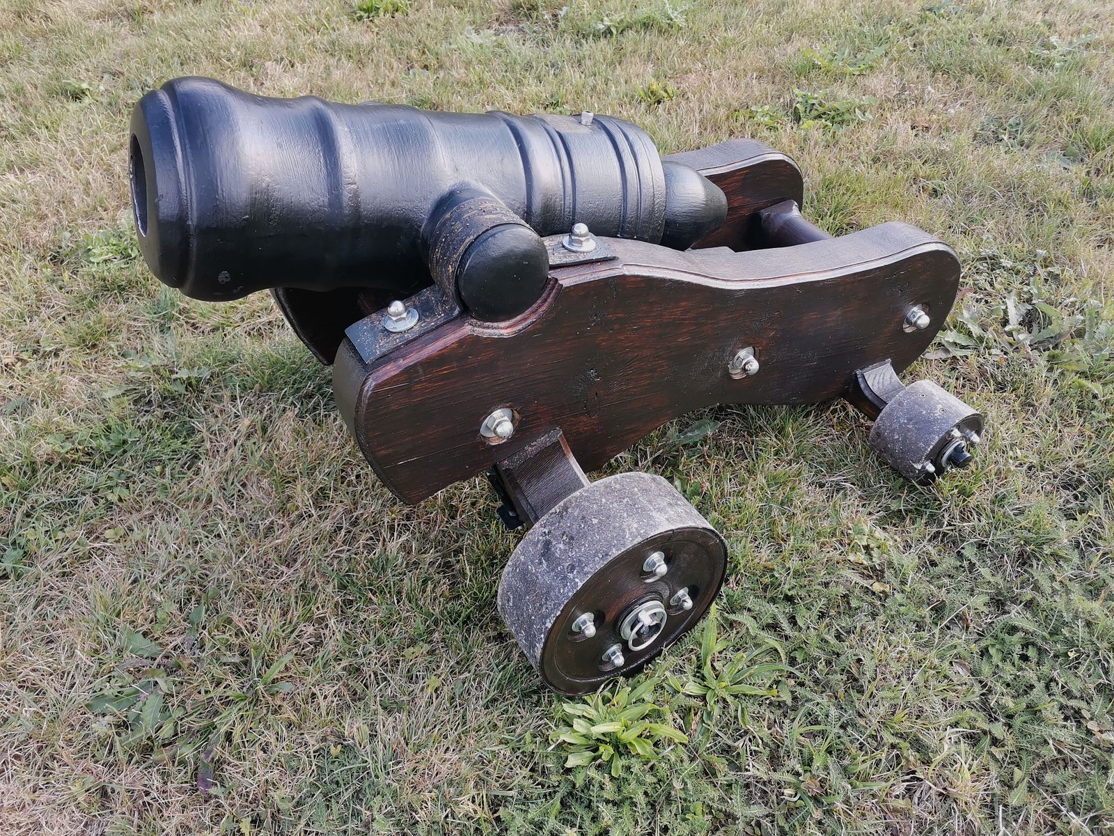 Große Böllerkanone Kaliber 75mm inkl. neuen Beschuss Vorderlader Kanone