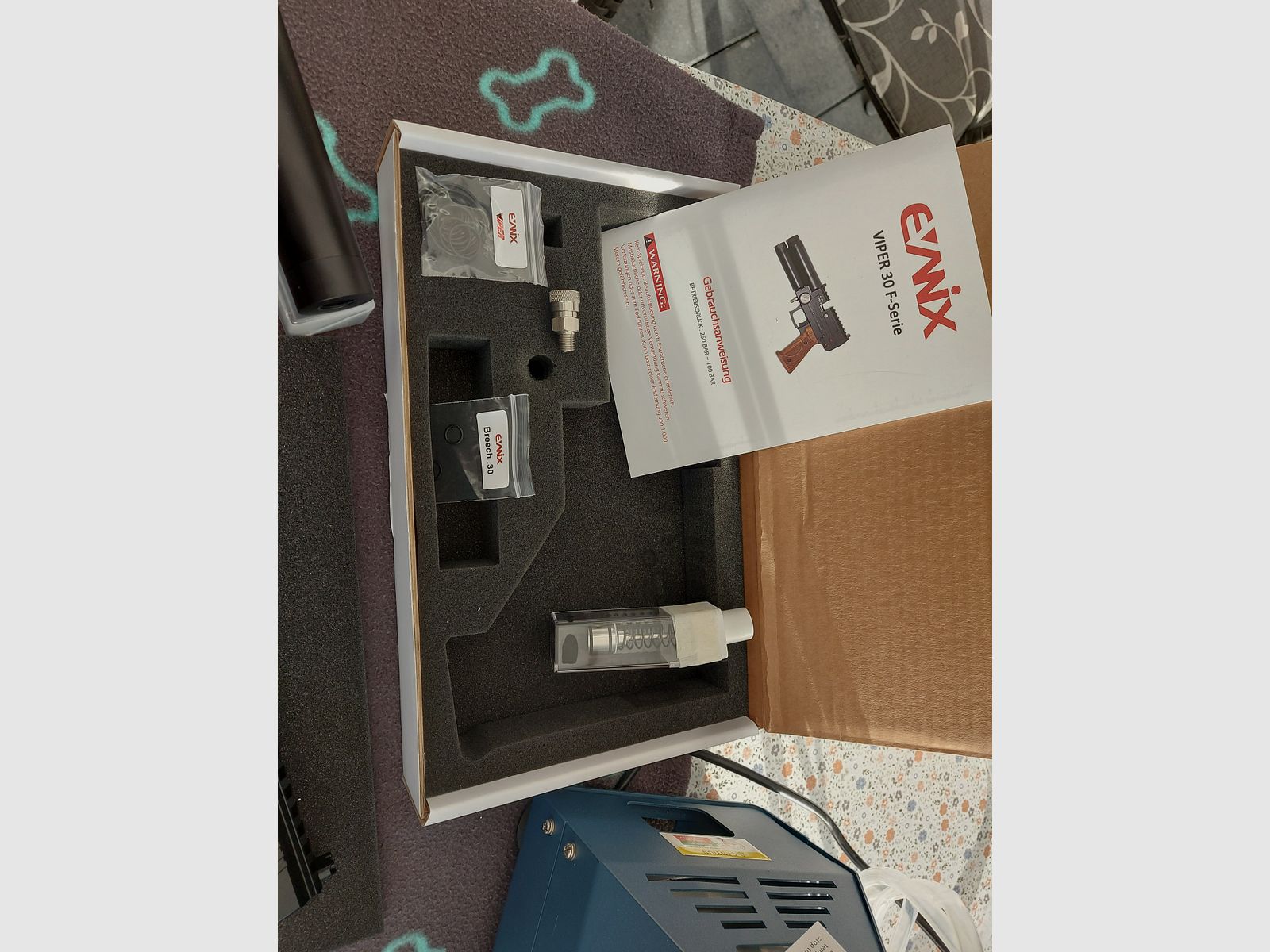 Evanix Viper F-Serie Cal. 30 (7.62 mm) con silenziatore e compressore d'aria più accessori, immagine 2 di 6