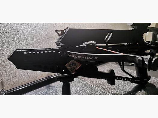 EK Archery Cobra Adder  v1 *5 Schuss magazin*