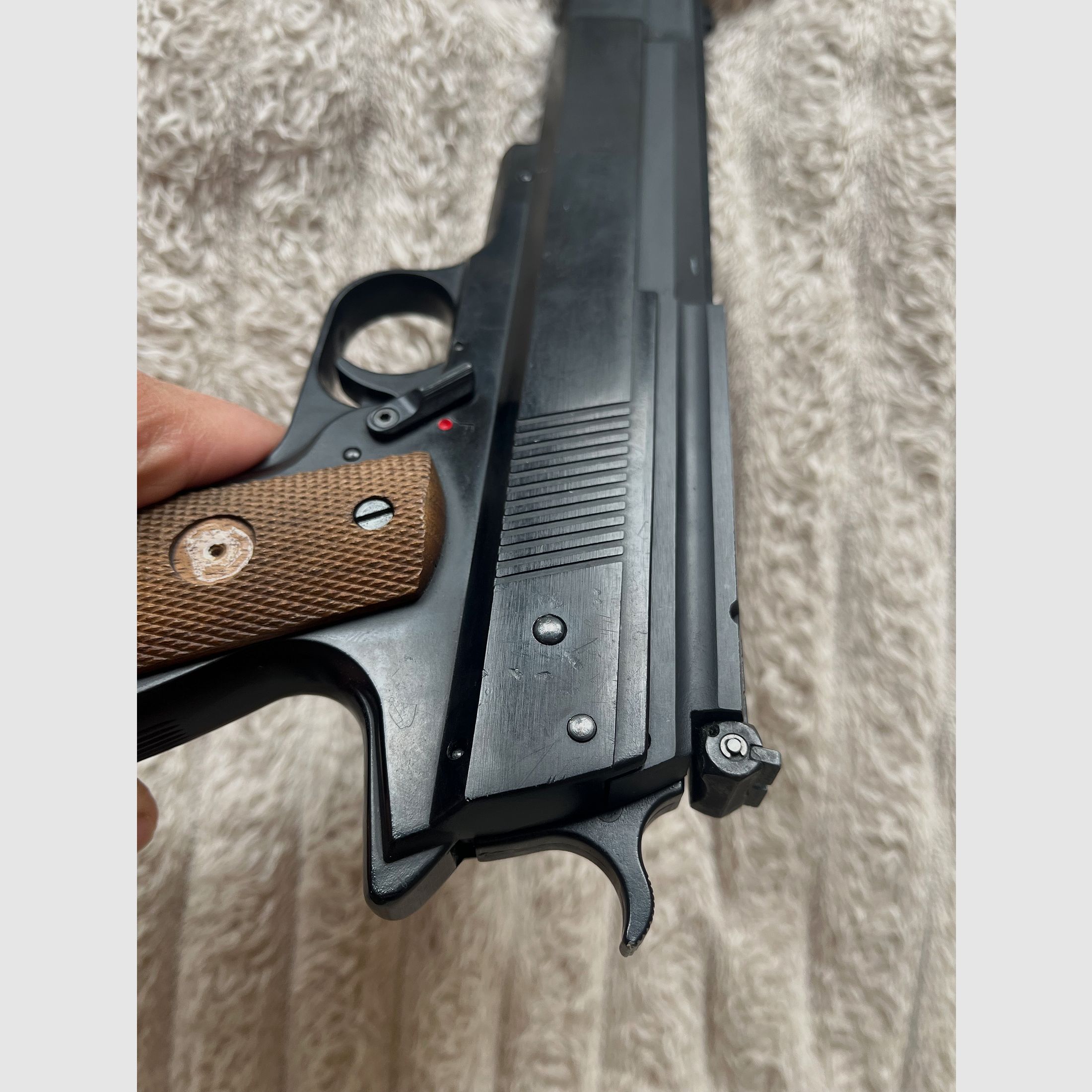 Weihrauch HW 45