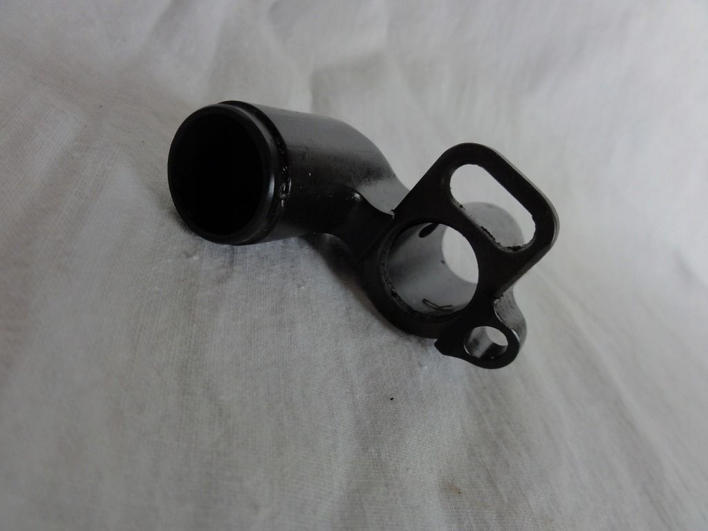 Ich .S.U.C.H.E. einen gefrästen/frühen AKM Gasblock und einen AK47 Gasblock.  English: I am looking for a milled/early AKM gasblock and also for an AK47 gasblock.  Tags: Yunker AK Kalasch Teilesatz Partskit Mpi RPK