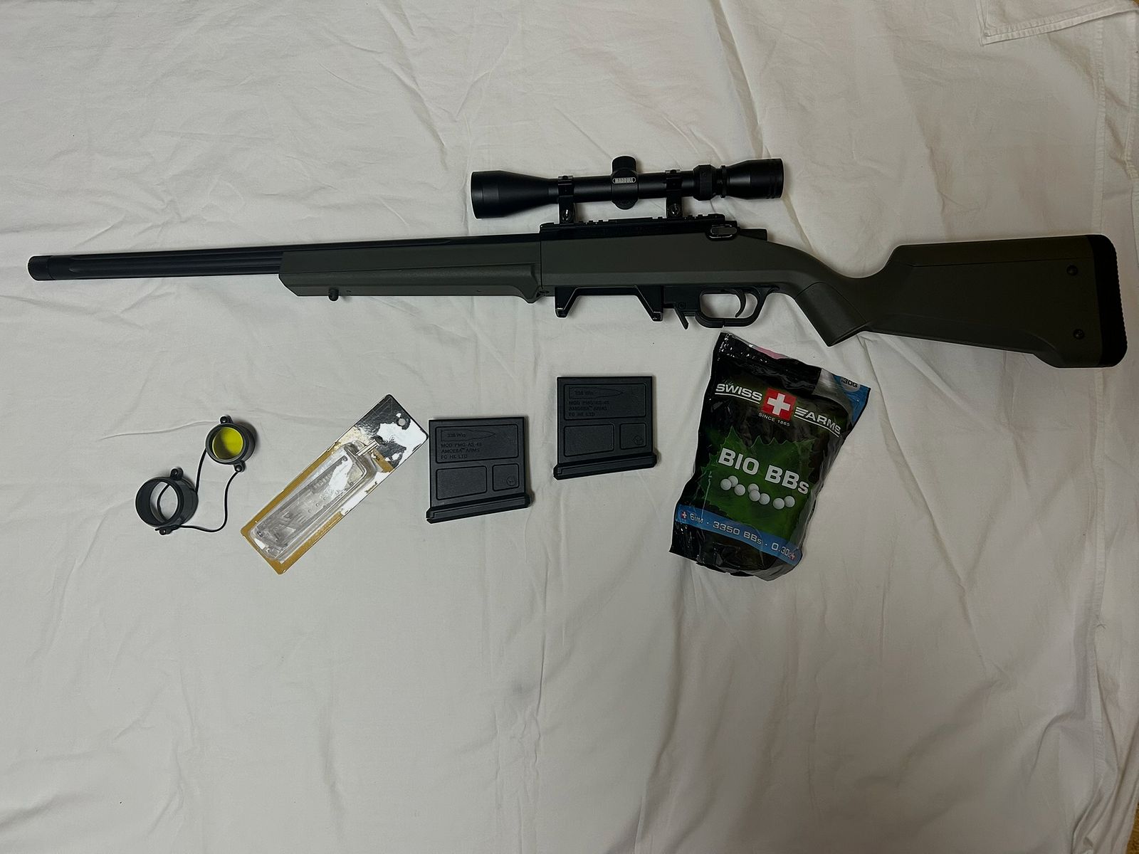 AMOEBE Striker AS01 incluido. MADBULL Óptica, 2 cargadores, Softair