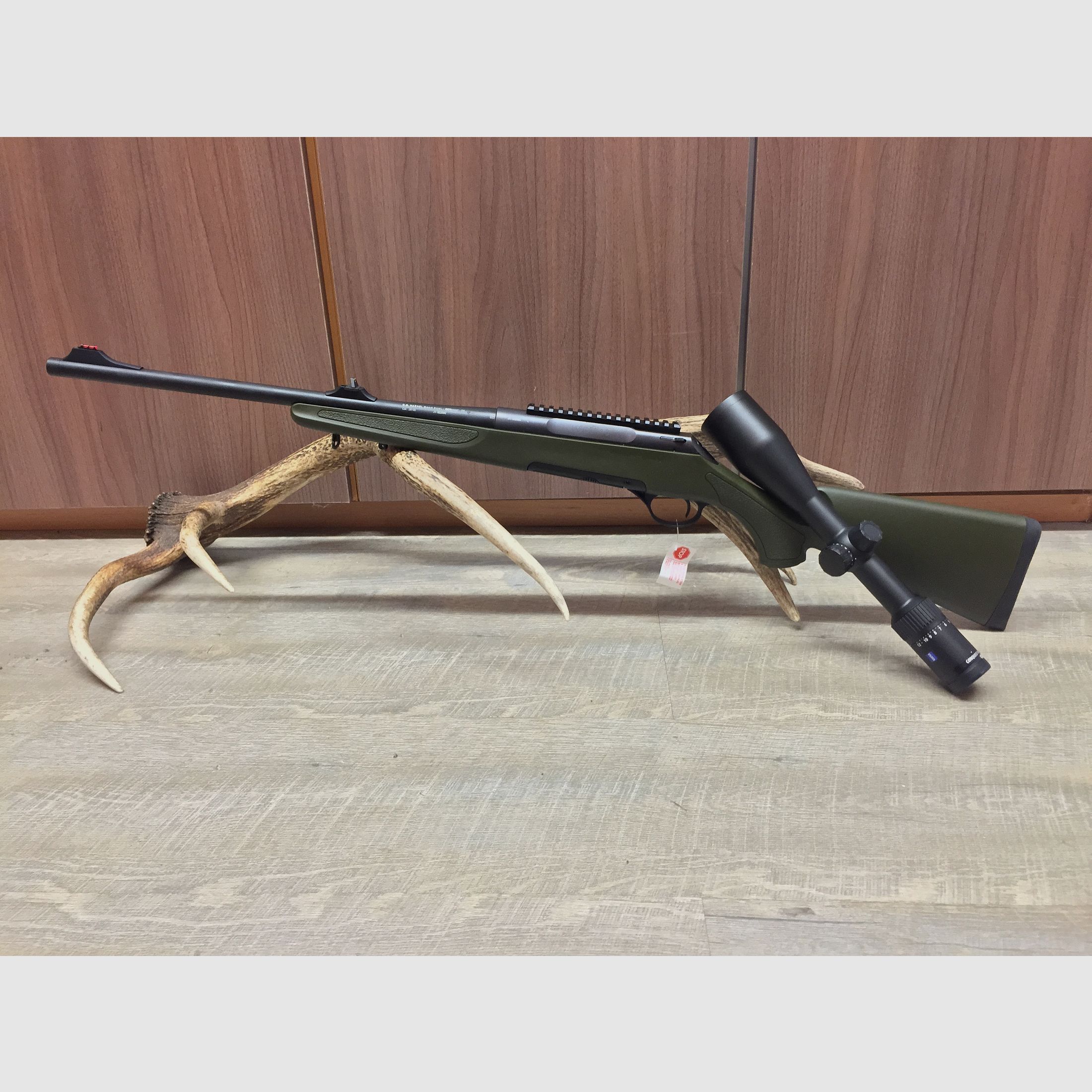 Haenel Varmint Jaeger 10, met Zeiss Conquest V4 3-12x56