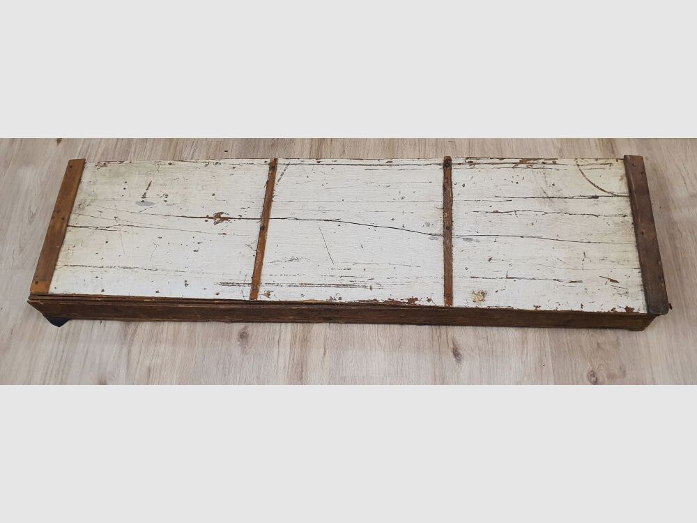 British Steinschlossgewehre für die Royal Niger Company um ca. 1830 in Transportkiste