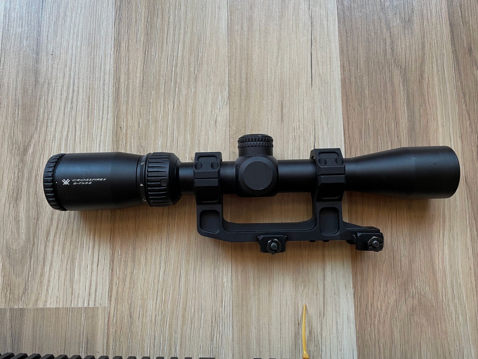 Airsoft Begadi EC25 MCC with scope and carrying case