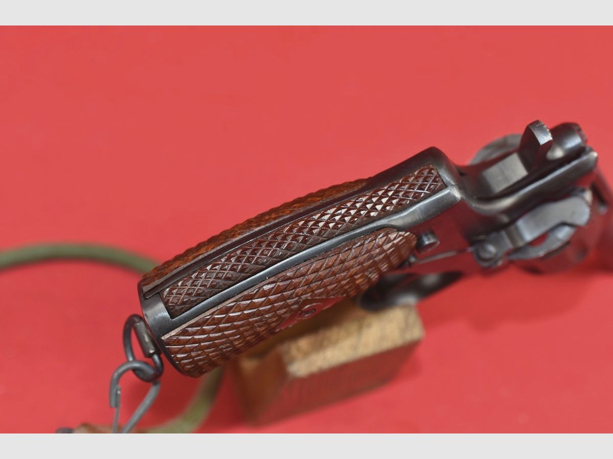 #8392 REWOLWER NAGANT M1895, ROK 1943, Kal.7,62 Nag., zdjęcie 6 z 25