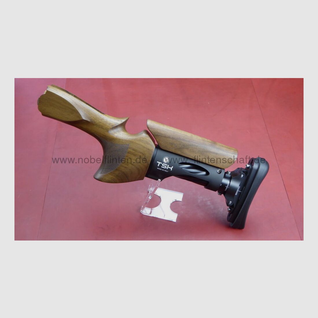 TSK www.tsk-italy.com TSK Trap Black Line for Beretta ASE / DT10 / DT11 X Trap
