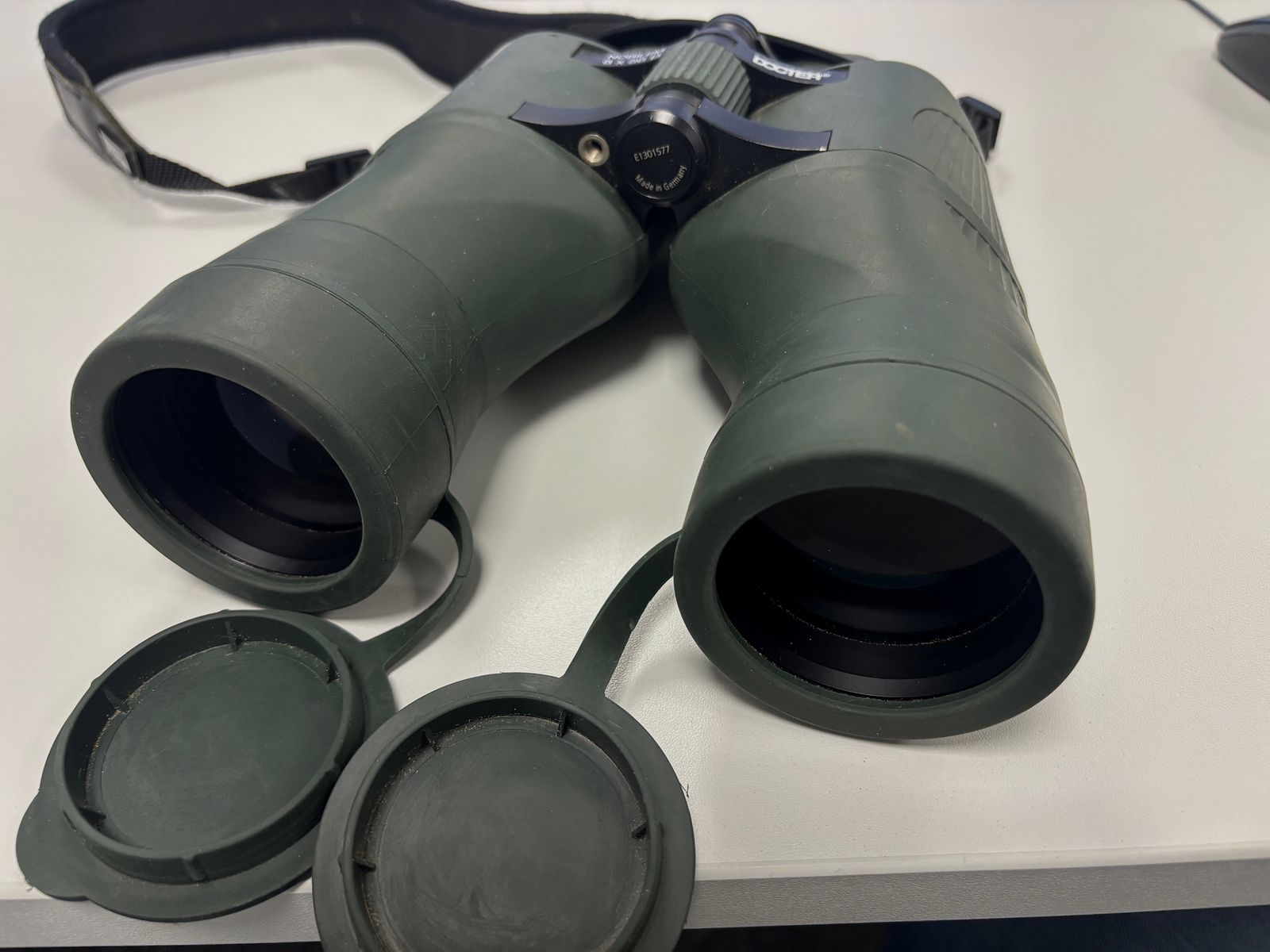 Fernglas Docter Nobilem 8x56B