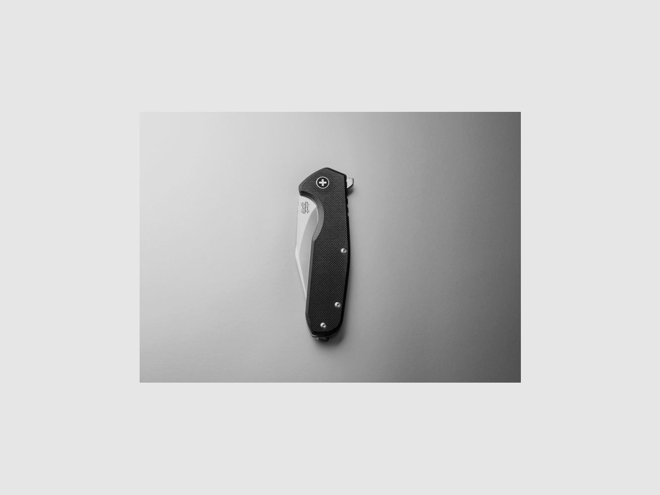 Coltello N.Sutter Quercus NS01A Nero Design Svizzero, immagine 3 di 7