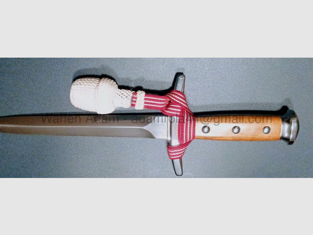 Elsener Schwyz M.43 Victoria pugnale da ufficiale