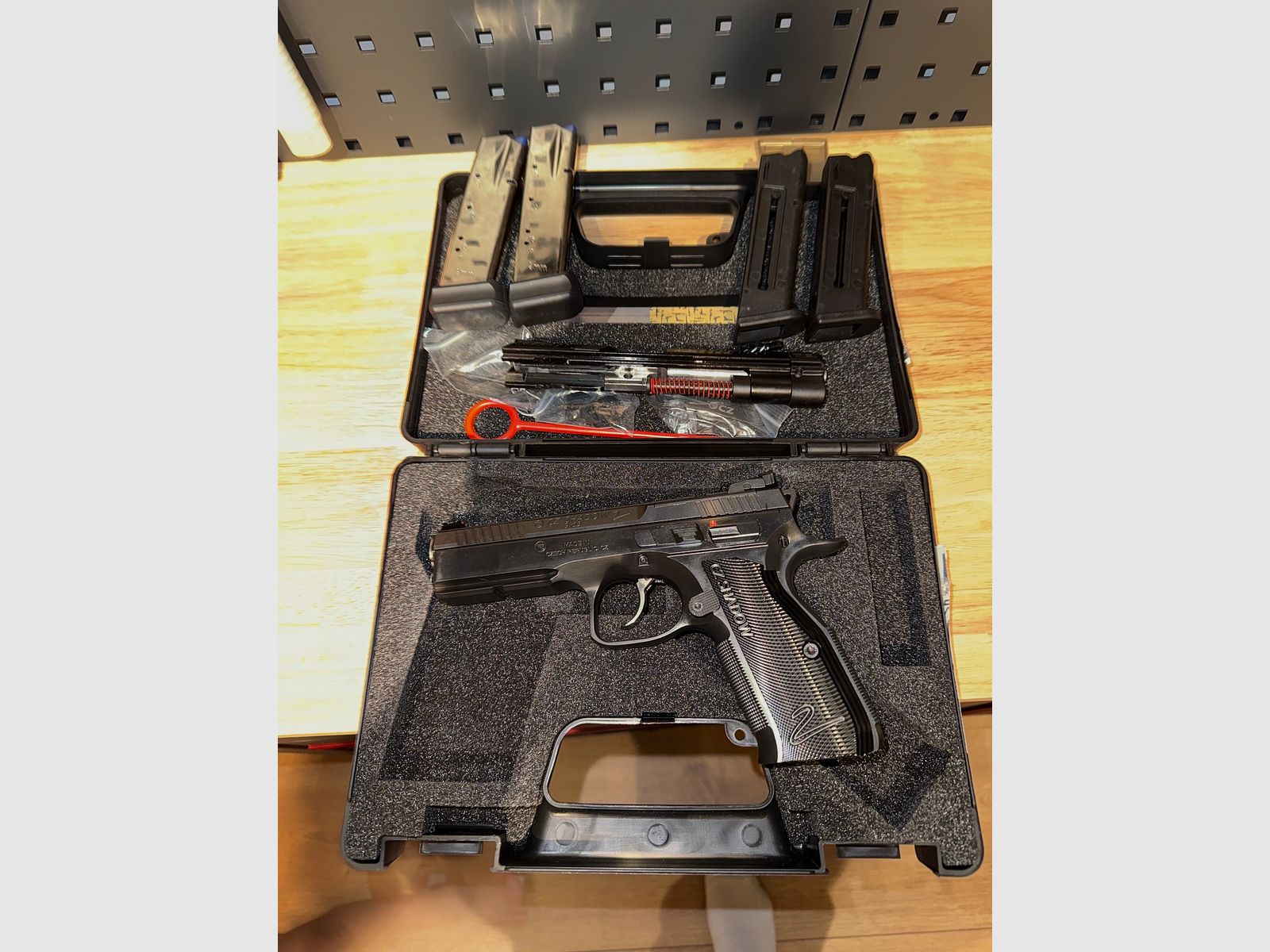 CZ Shadow 2 inkl. Kadet-Wechselsystem zu verkaufen