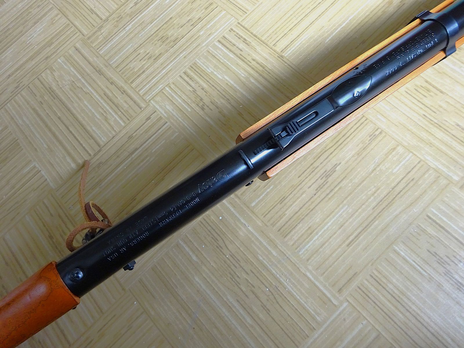 Luchtgeweer, kal. 4,5 mm BB: Red Ryder, Mod. VOLWASSEN! Als nieuw!