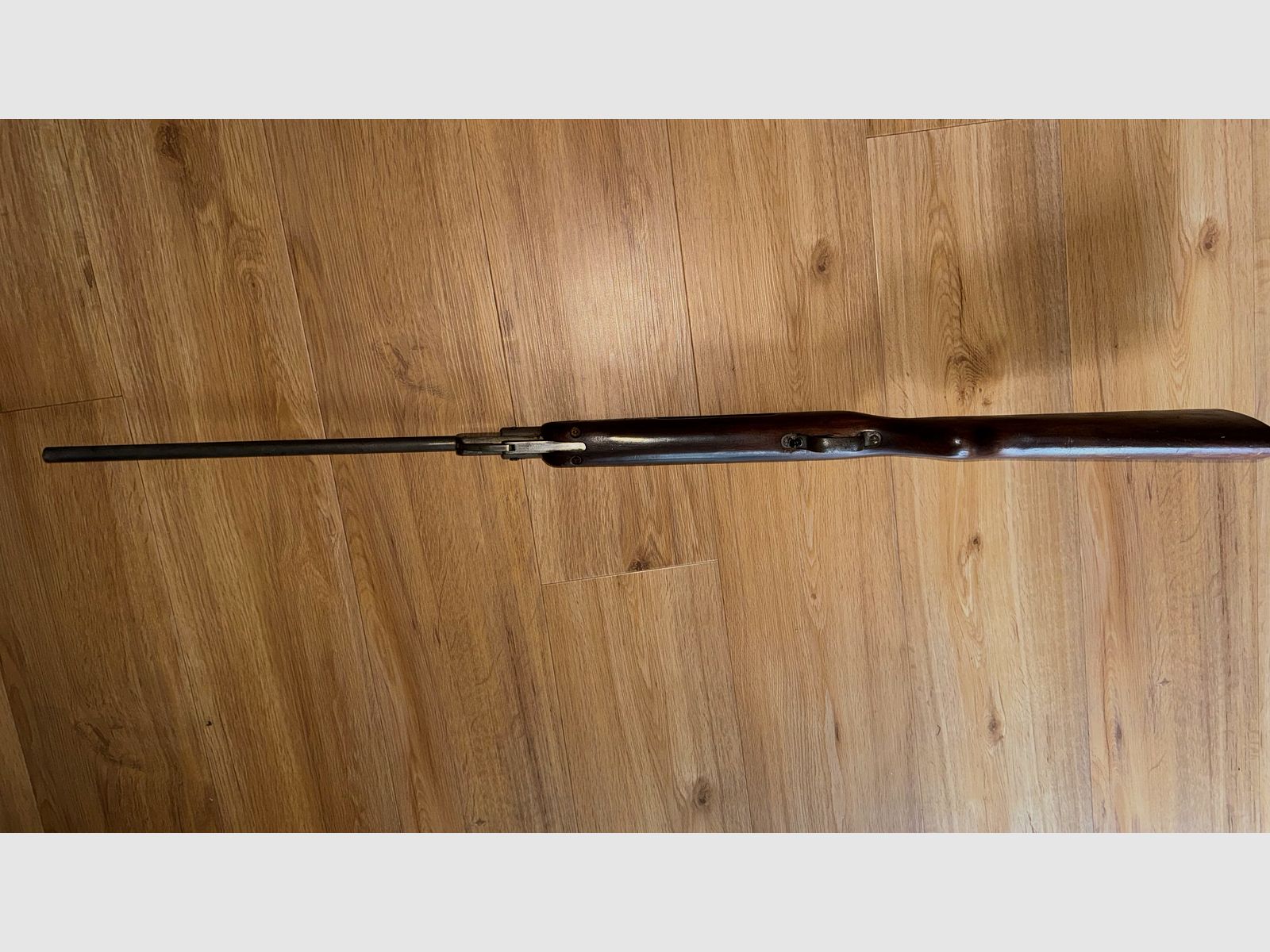 Offering air rifle Haenel Suhl model III-284 with renewed wear parts, such as spring, seals, trigger, etc.