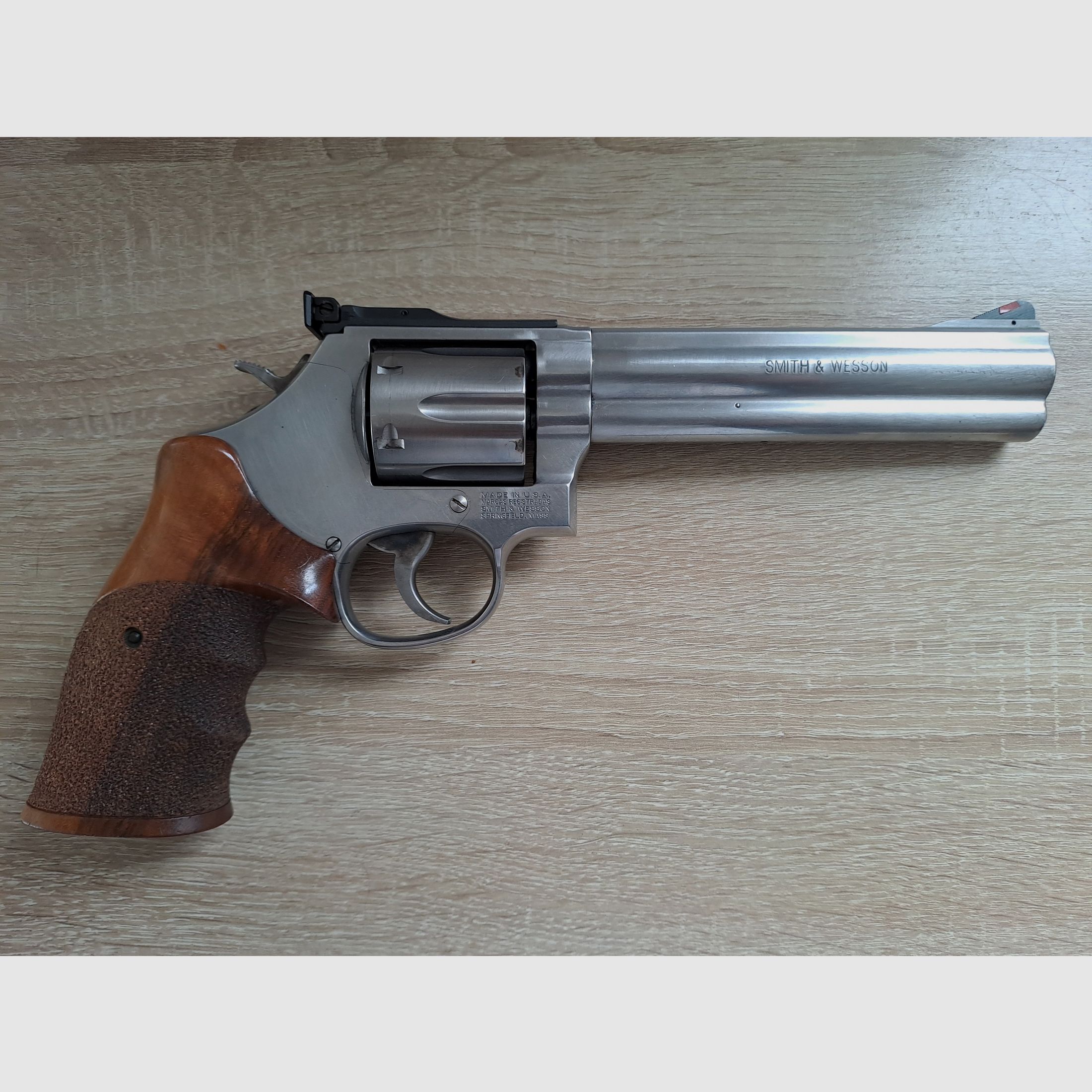 Smith & Wesson 686-6 6"