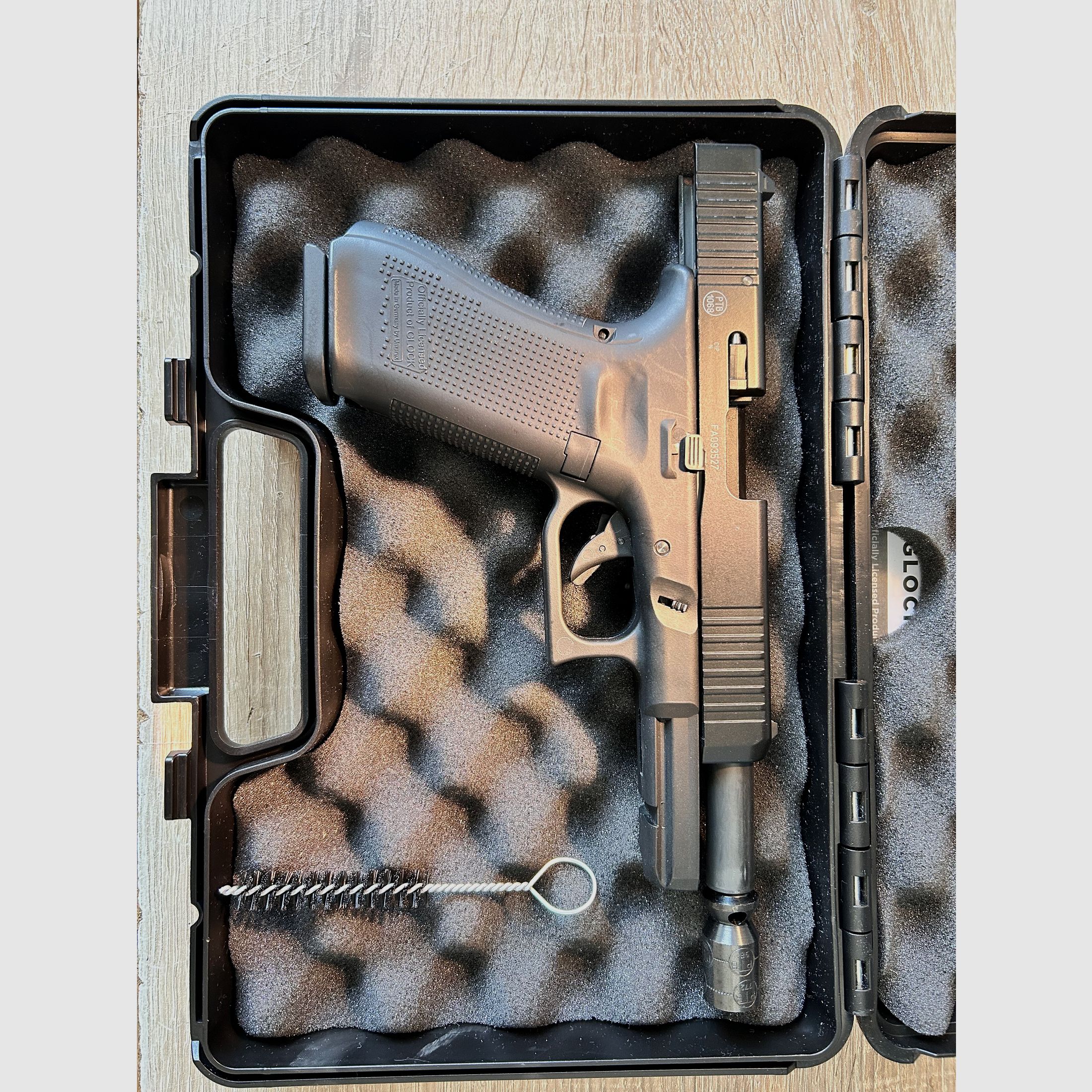 Glock 17 Gen. 5 pistolet d'alarme Umarex