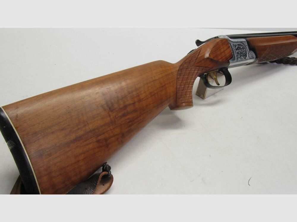 Bockdoppelflinte Laurona Spanien 12/70, LL 71 cm, sehr schöner Schaft 12/70