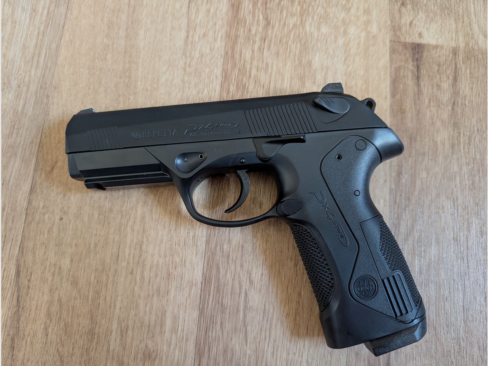 Beretta PX4 CO2 4.5 mm Diabolo