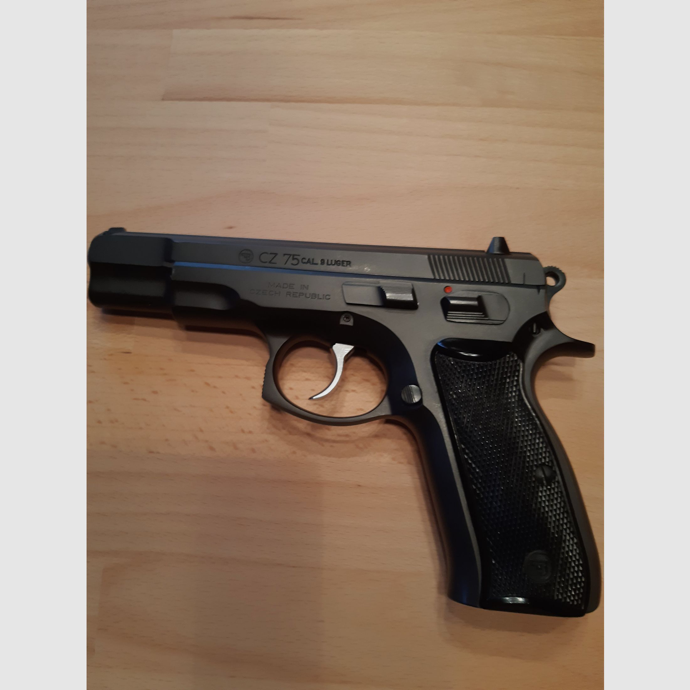 BRÜNNER CZ  m  75
