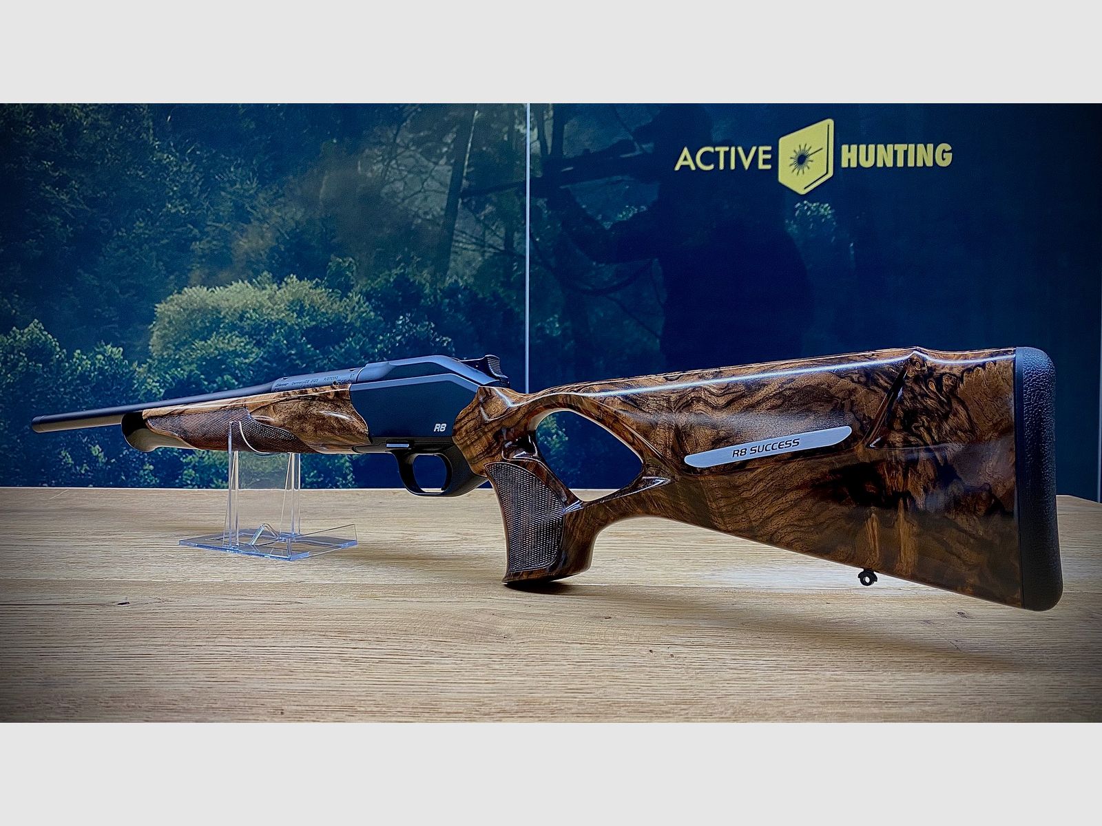 Blaser R8 Succes / Houtklasse 9 / Kaliber en looplengte naar keuze / absolute DROOMWAPEN