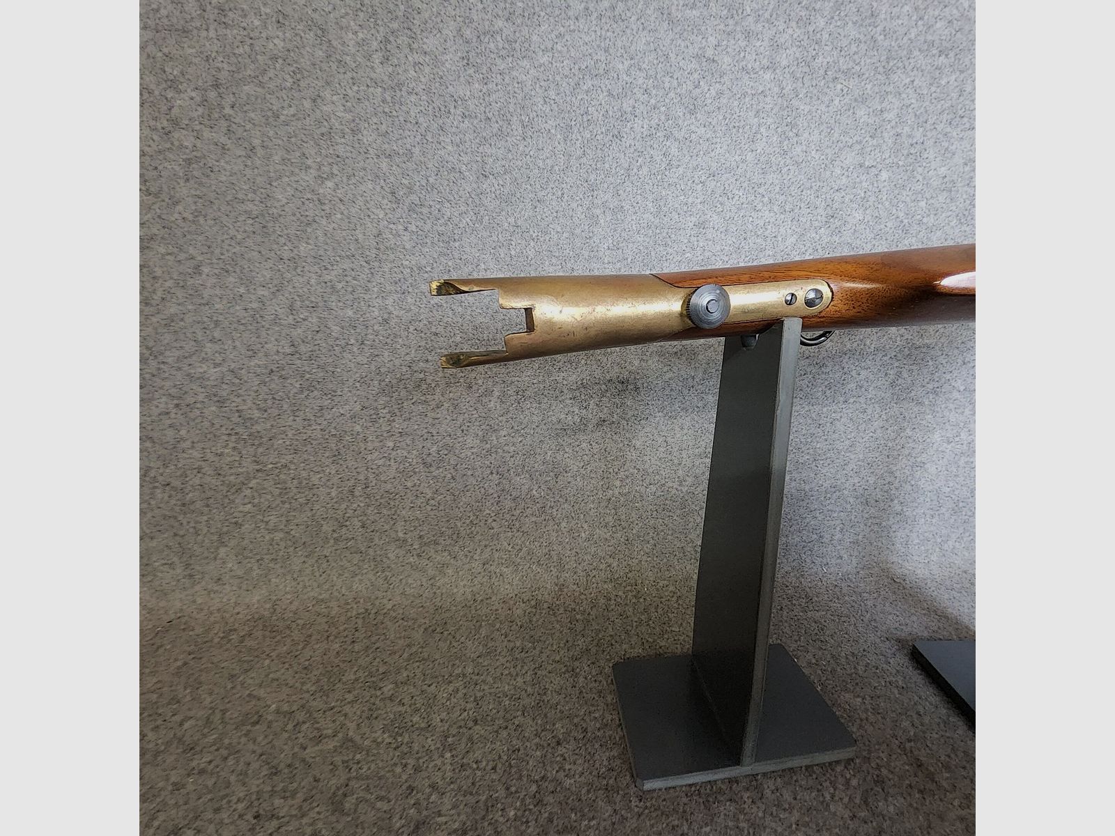 unbekannt