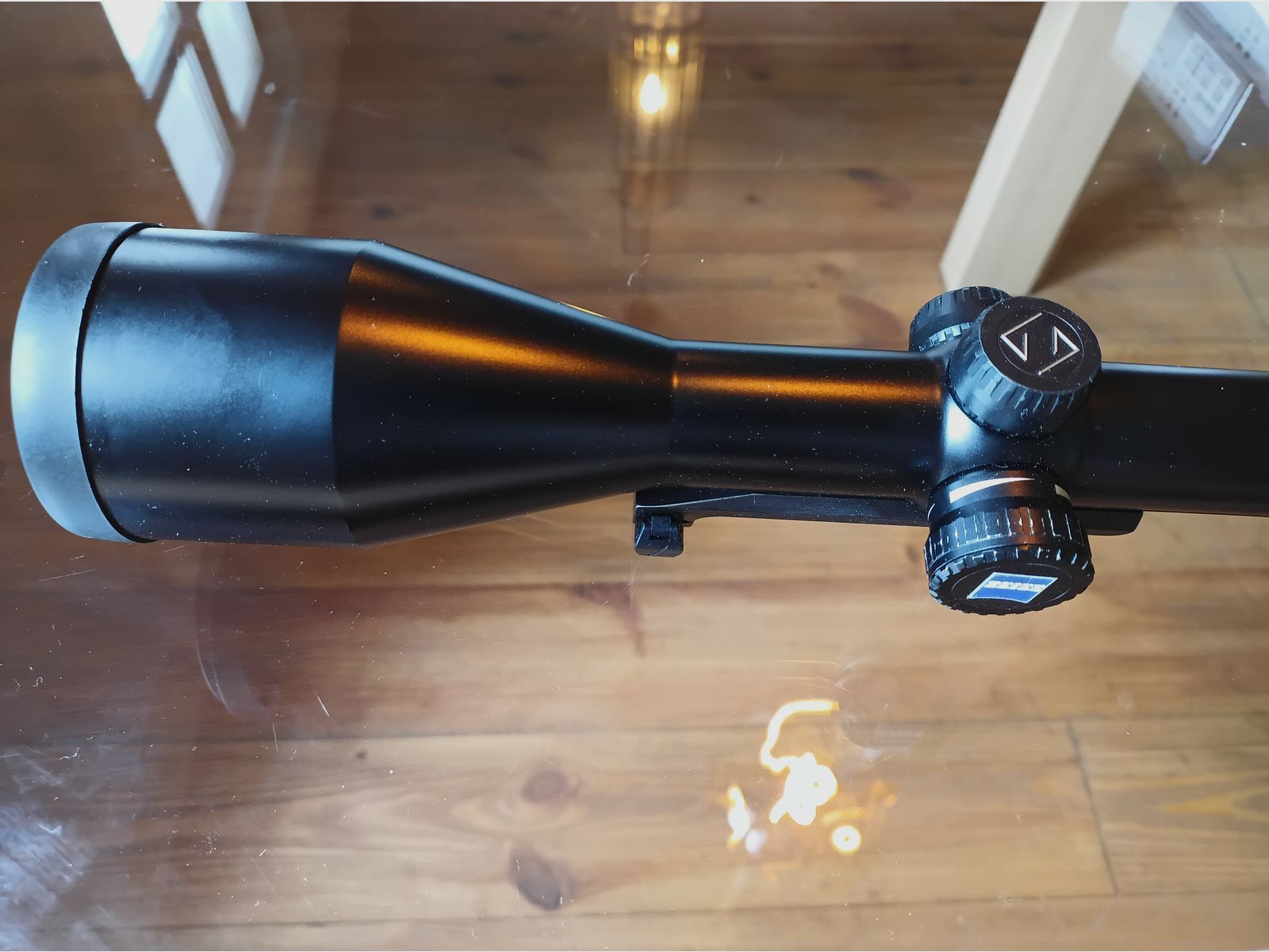 Zeiss 3-12x56 VM   wewnętrzna szyna z iluminacją 40
