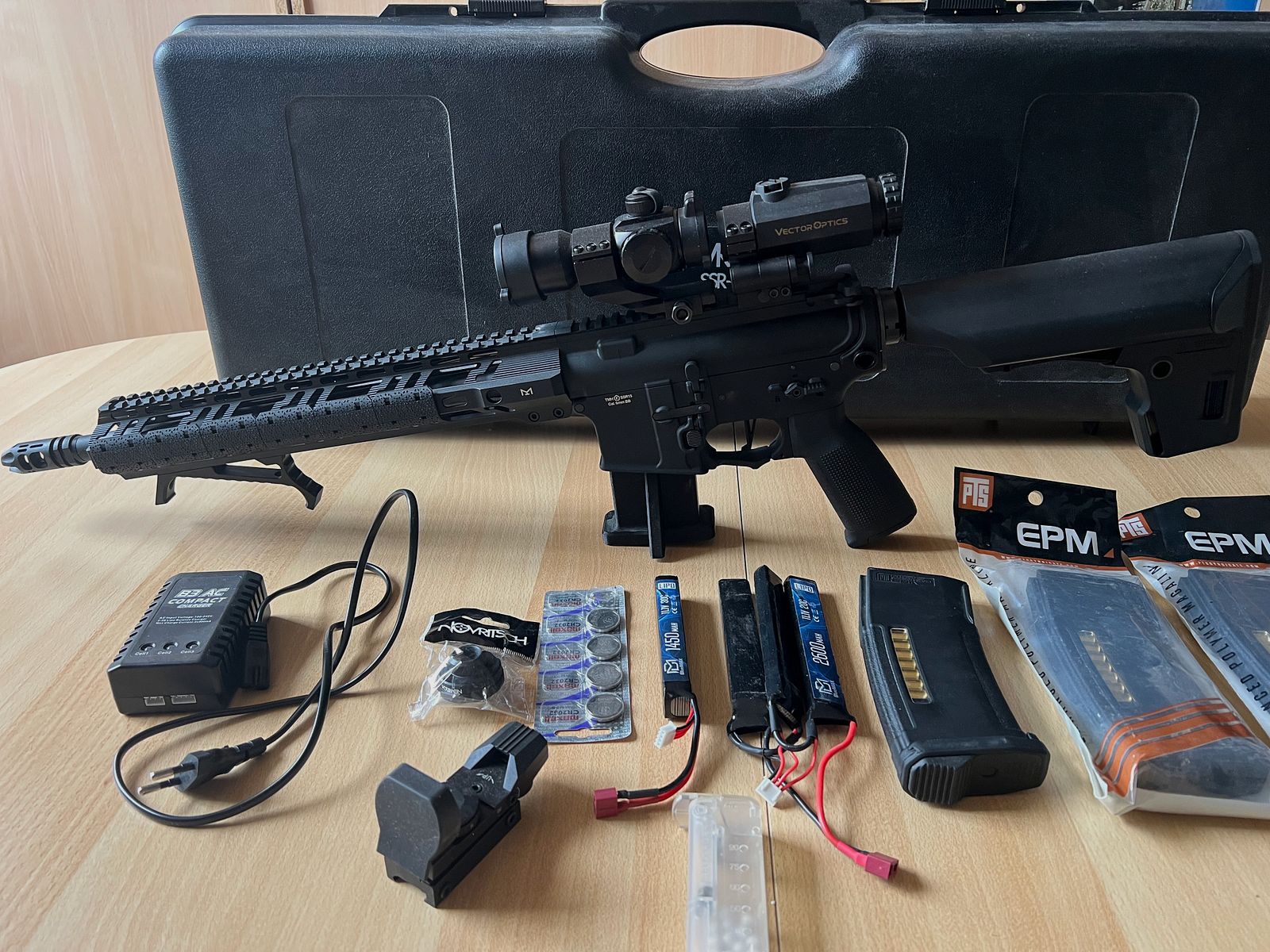 Komplettes airsoft set  novritch ( SSR 15 /SSG 10 / SSX 23)