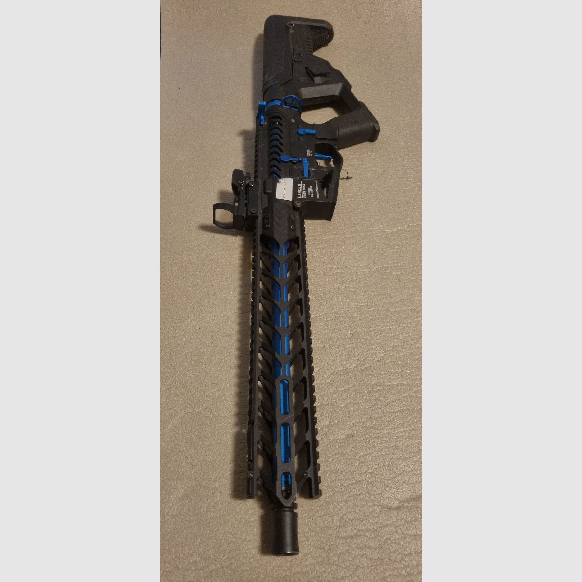 Taktischer Lancer Skelett Edition Durchsetzen