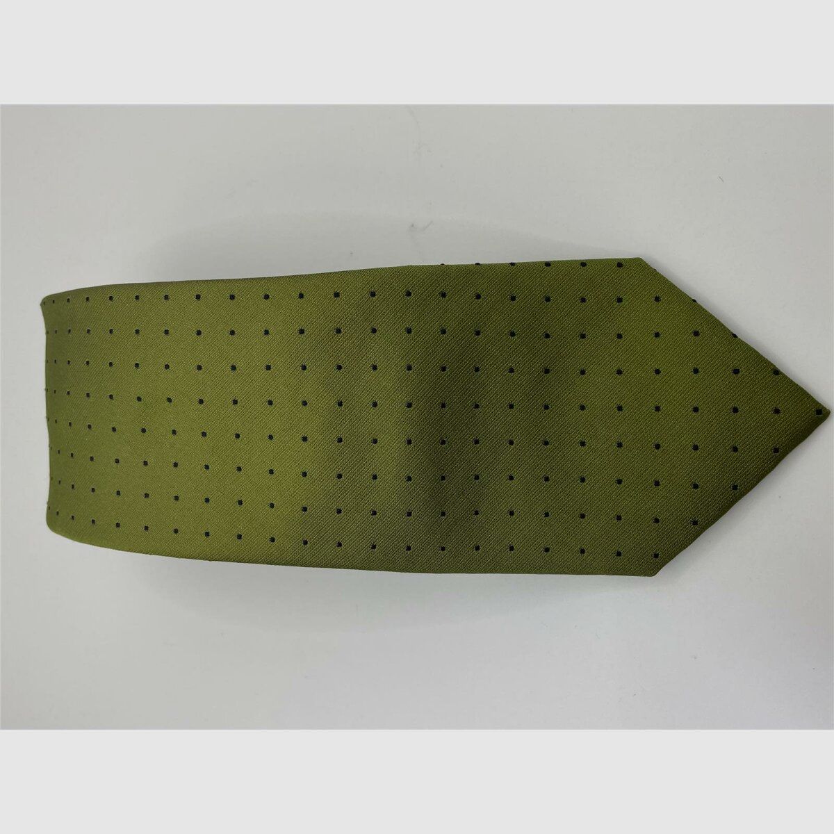 Cravatta verde con motivi a pois neri