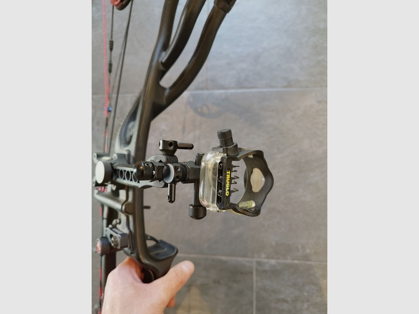 Hoyt Carbon Matrix RKT, image 4 of 12