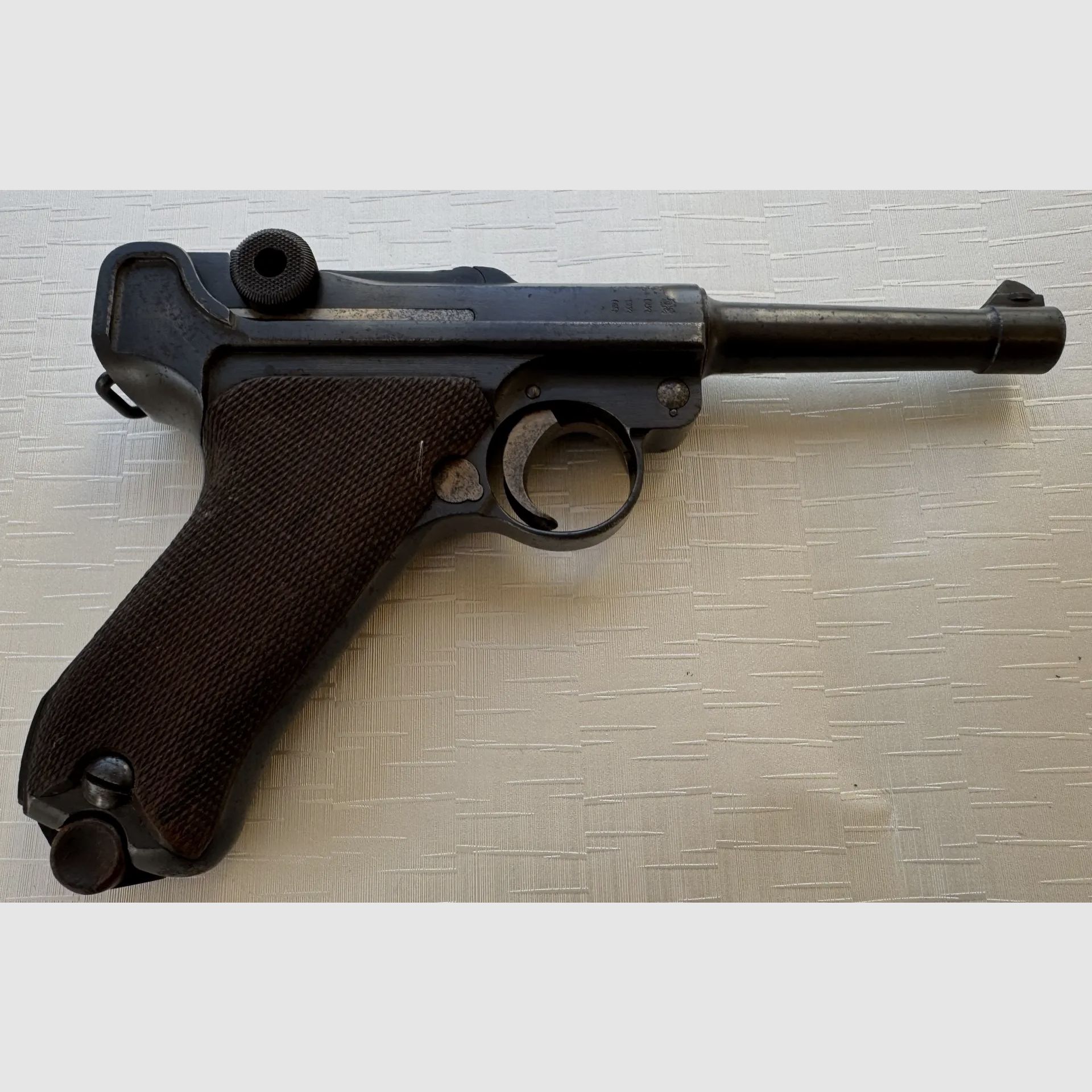 Luger P.08 (DWM 1916) nummerngleiches Komplettset: Pistole, Magazin und Lederholster