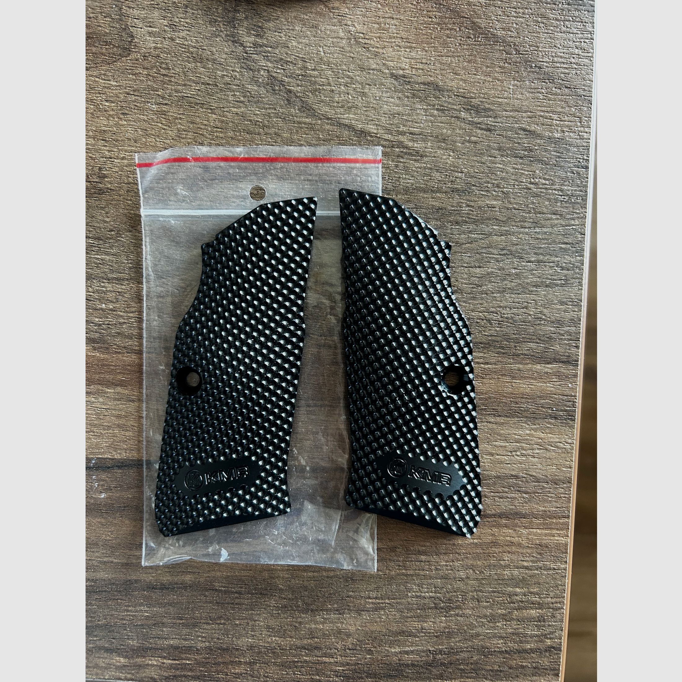 Griffschale KMR W DOTMATRIX für KMR Cuda