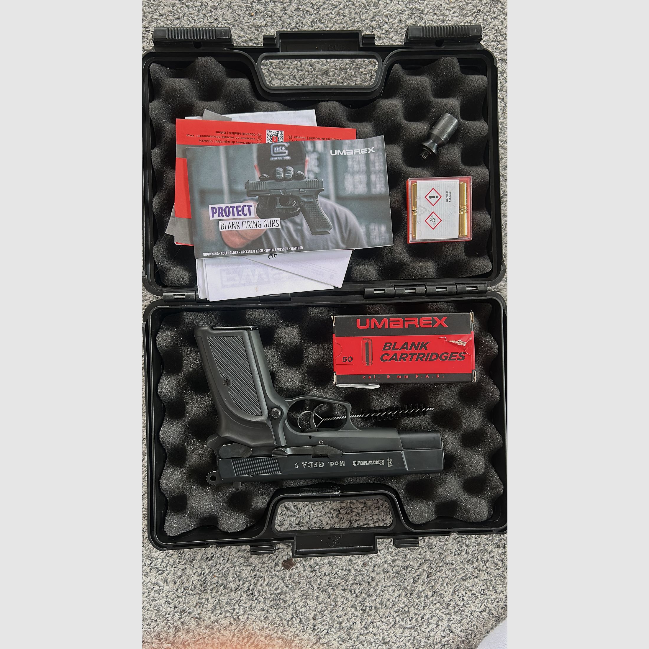 Pistolet straszący browning