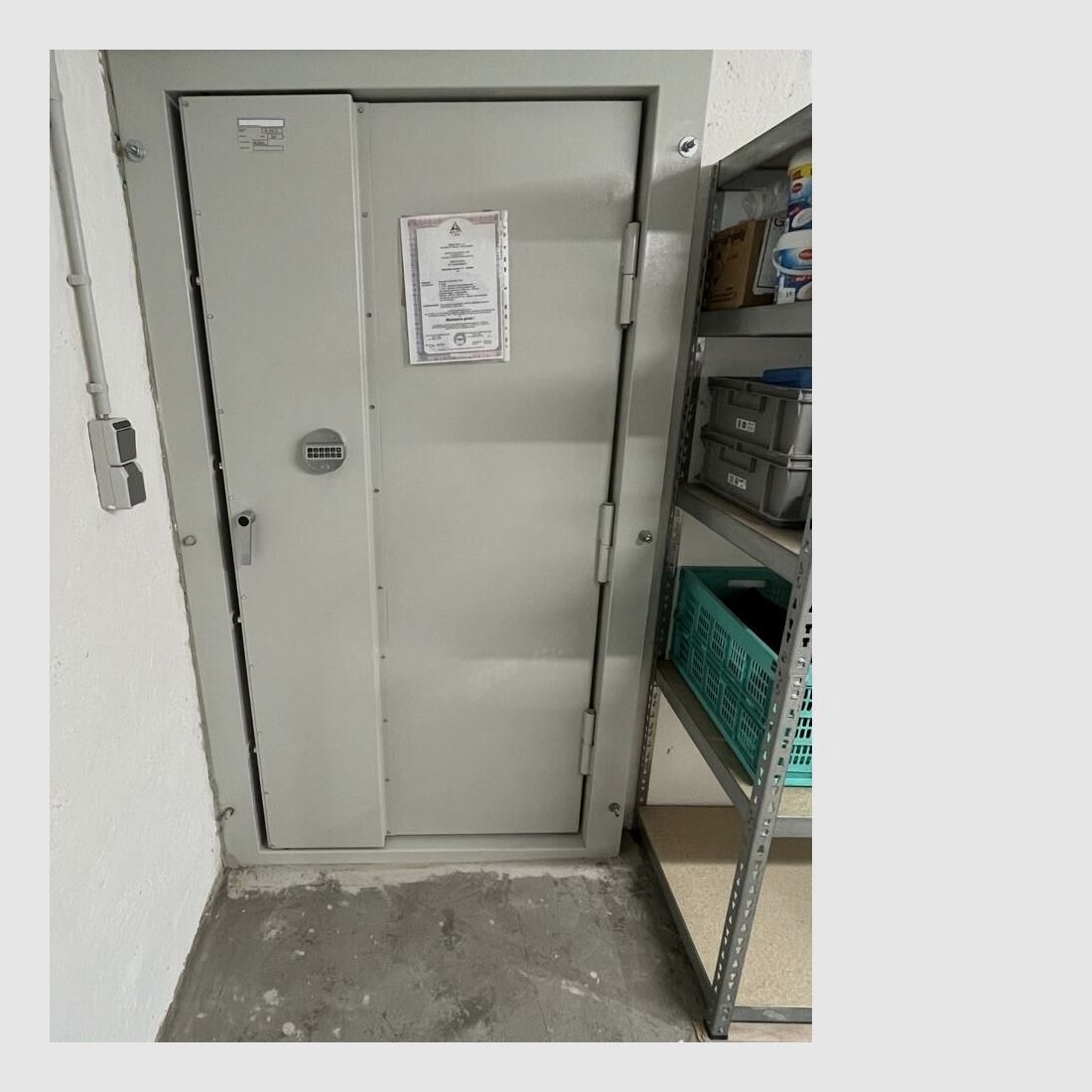 ¡Puerta de sala de armas Gunshome uG Clase 1 EN1143-1 fabricación a medida! ¡Mira!