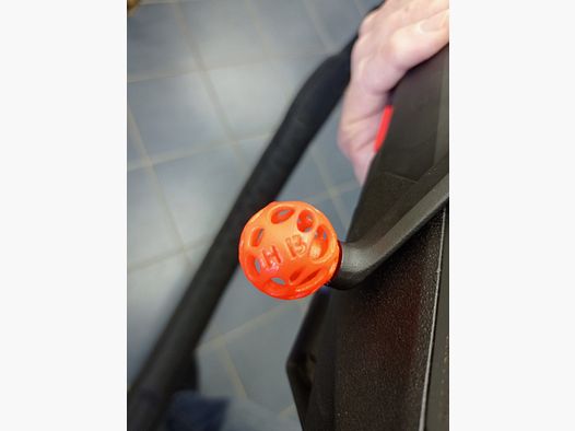 individuell beschriftete Bionik-Kammergriffkugel schwarz oder orange