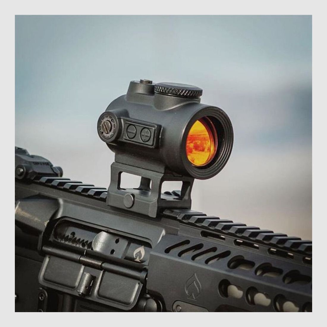Sun Optics USA Red-Dot RAID 1x30 rot 2MOA