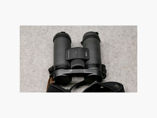 Fernglas Nikon Monarch M7 8x30