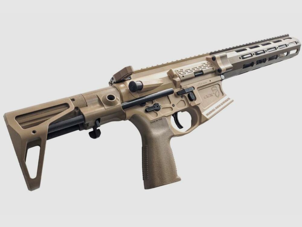 dar DAR-15 Blackout CQB .300AAC Blackout