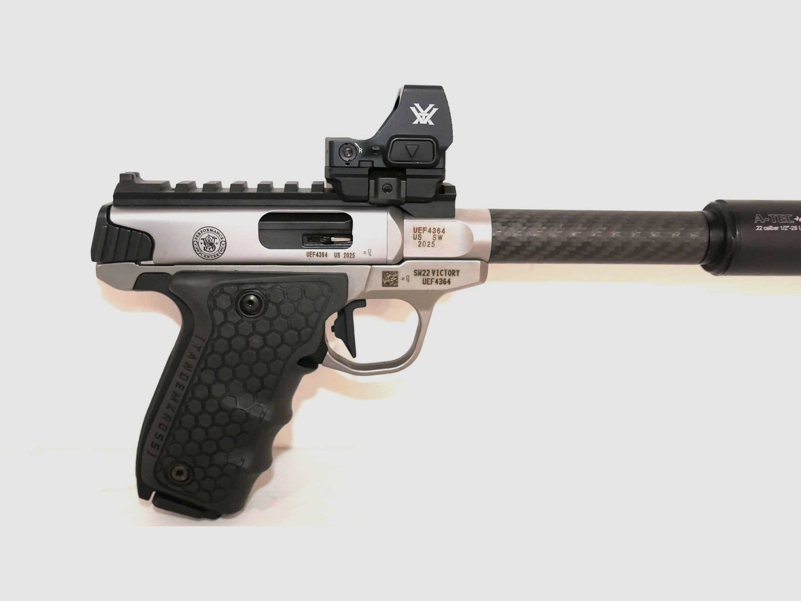 PISTOLET SMITH ET WESSON VICTORY TARGET CARBONE cal 22LR+vortex +mds, image 6 sur 9