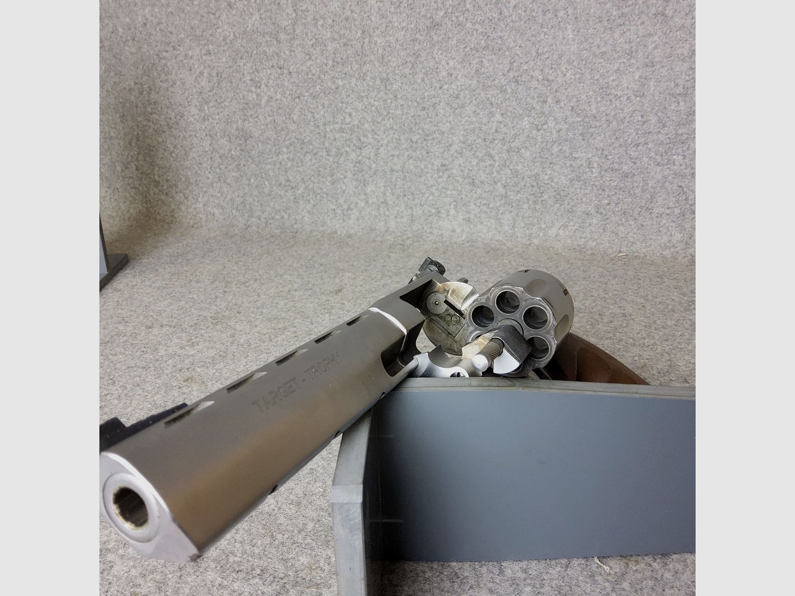 Weihrauch	 HW 357