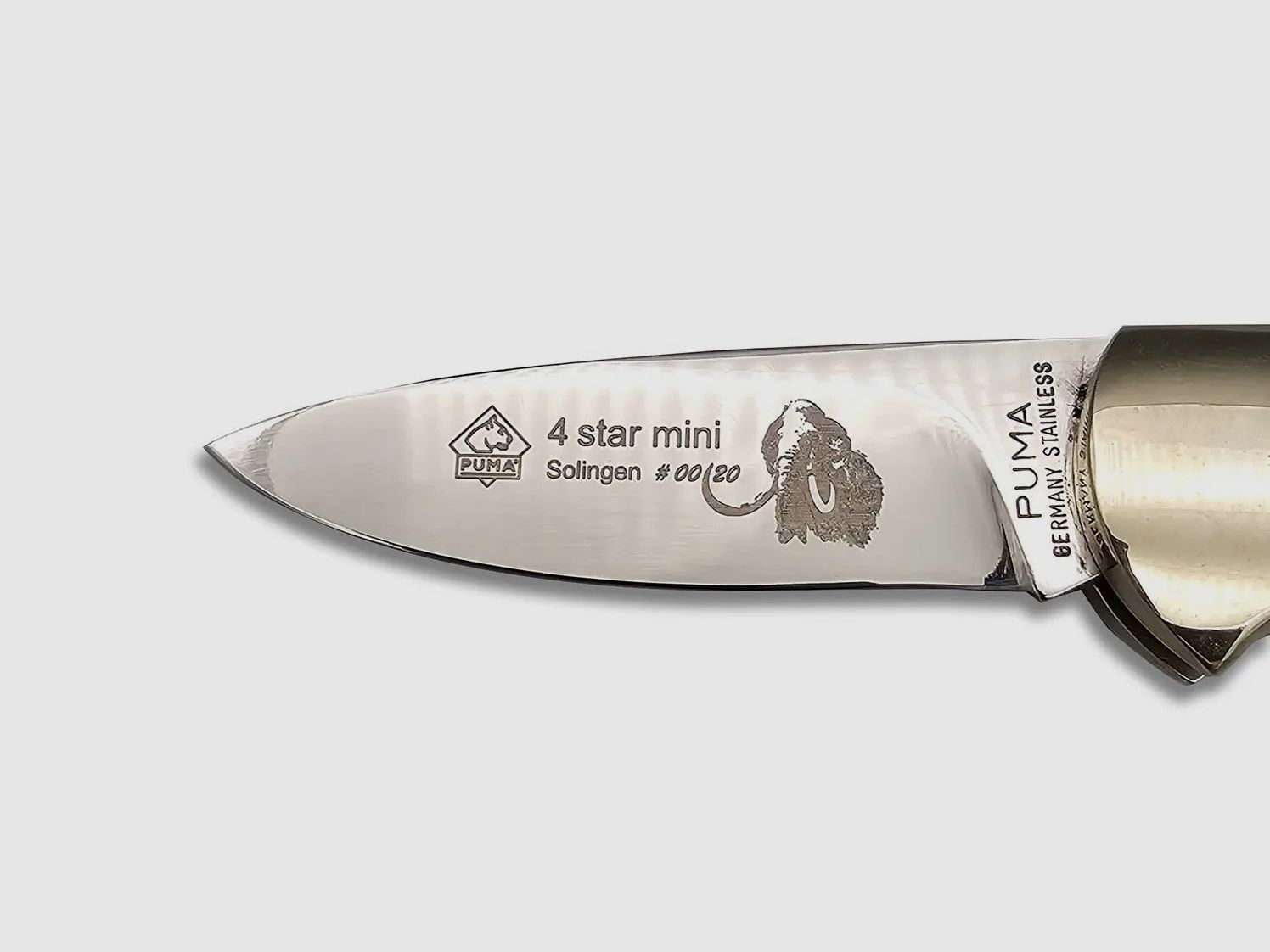 PUMA 4-star mini mammut Nr. 00 / 20