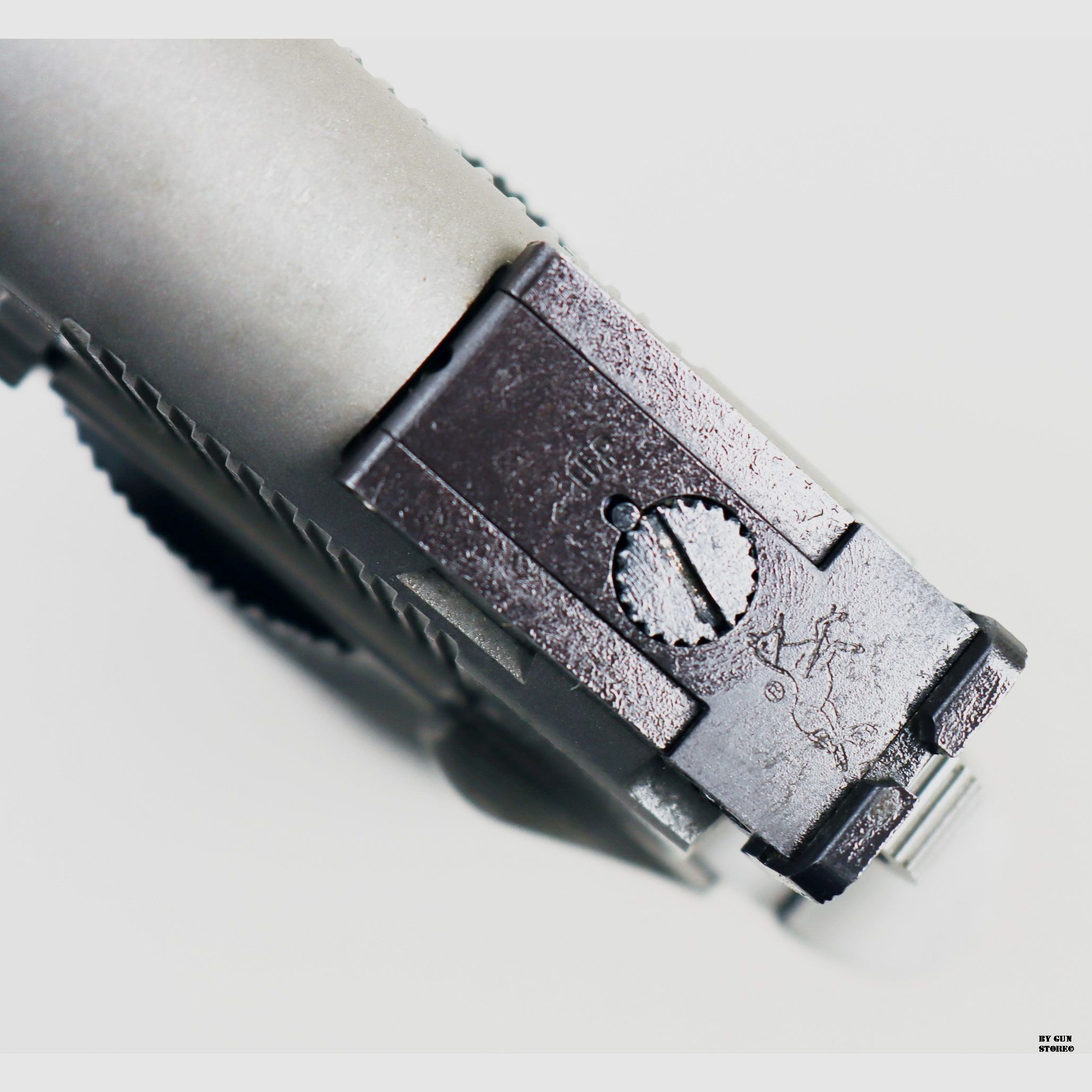 Pistolet Colt mod. Gold Cup Trophy cal. 45 ACP n° GCT15326, image 9 sur 14