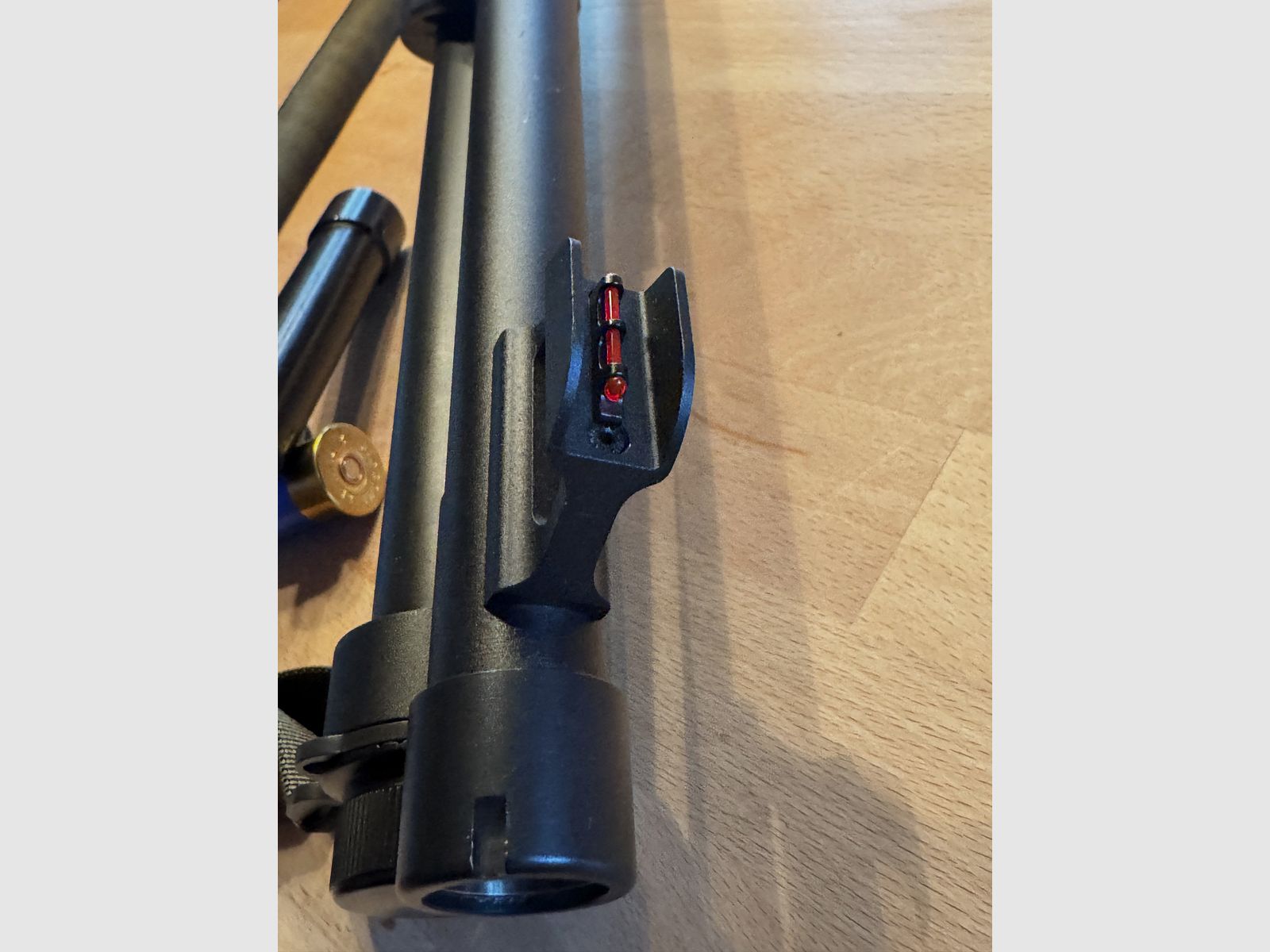Fabarm / SDASS tactical-12/76, mit Leuchtpunktvisier. Gebraucht