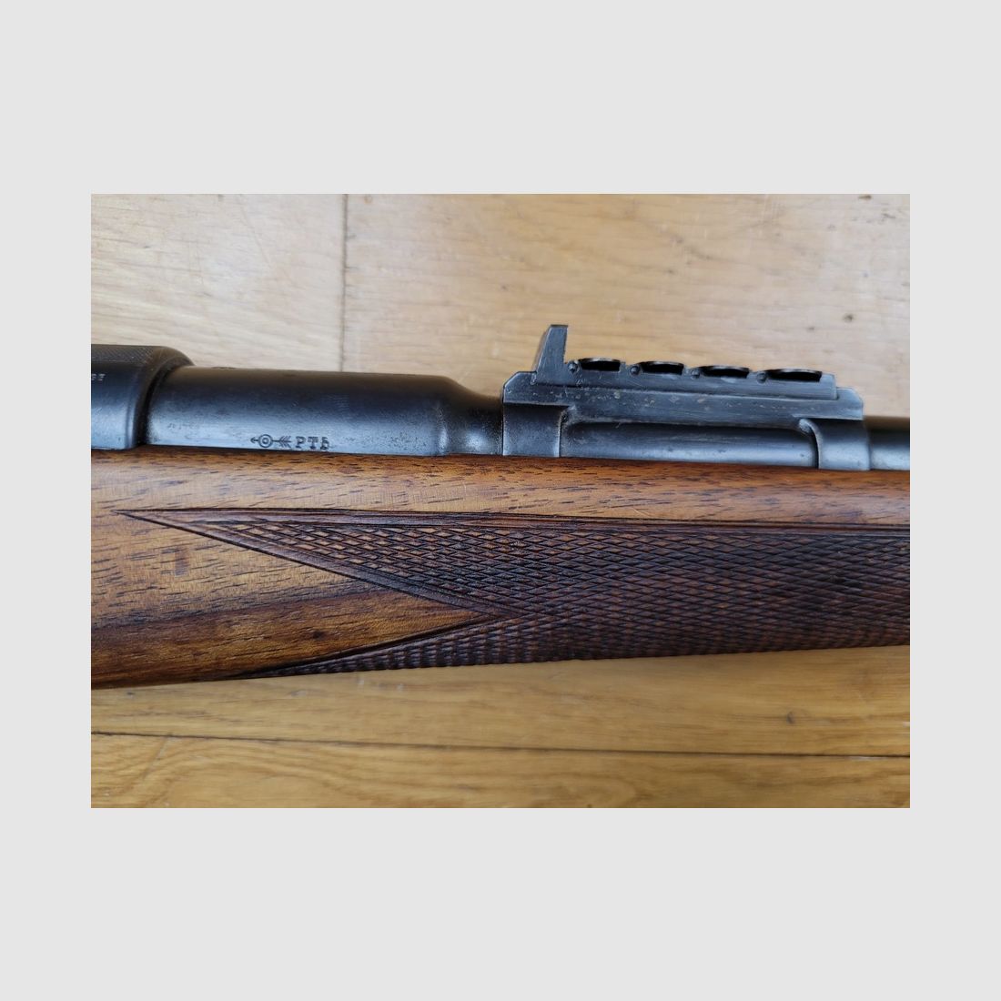 Eccezionale carabina Rival – calibro 10,75 x 68 – Catalogo della Manifattura – eccellente lavorazione Dumoulin – bellissimo calcio con checkering – grilletto Stetcher – meccanica eccellente e veloce – canna splendida – bellissima brunitura – stato perfetto, immagine 7 di 35