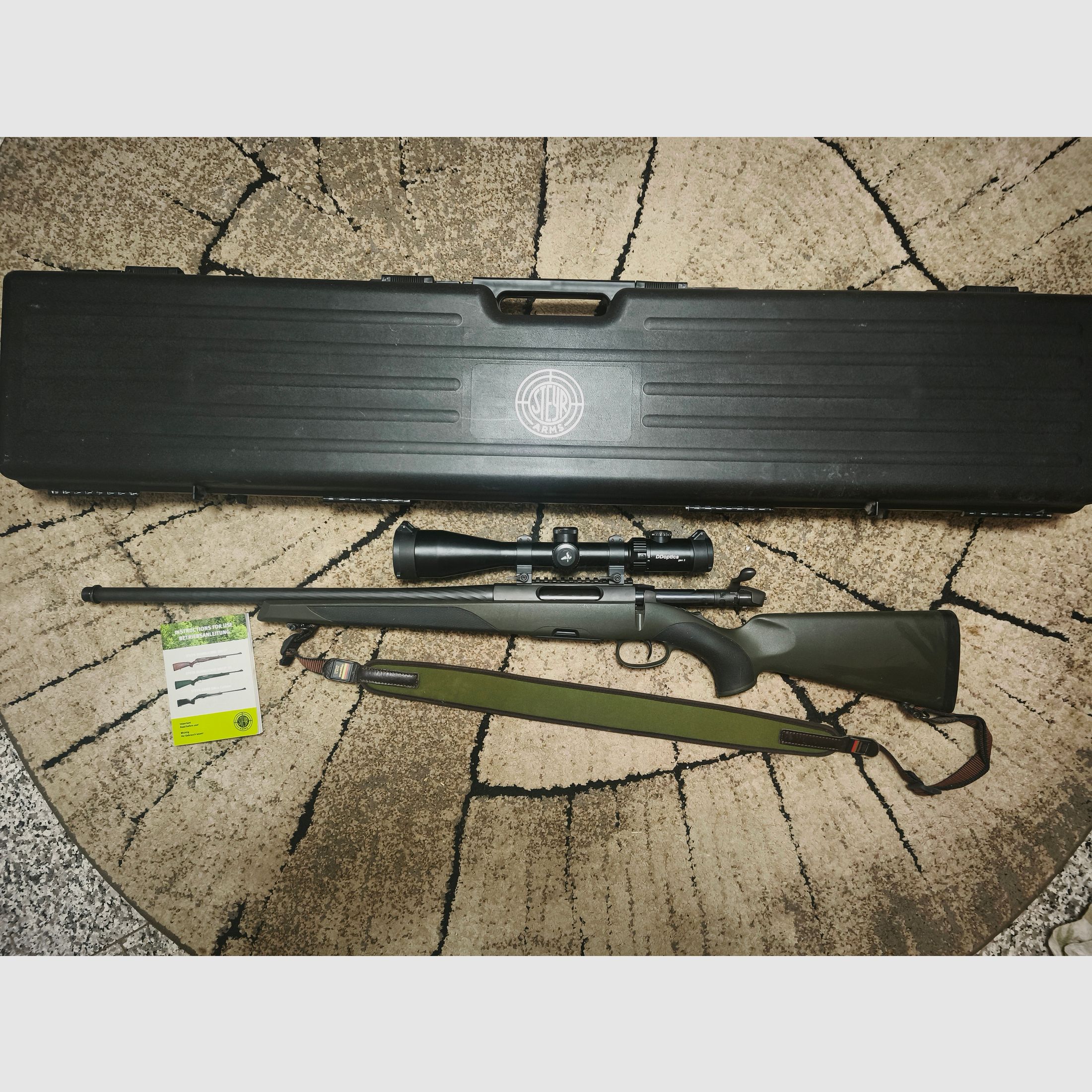 Steyr SM12 SX im Kaliber .308 Linksschaft, DD Optics Glas 2,5–15 × 50, Picatinny-Schiene, Mündungsgewinde