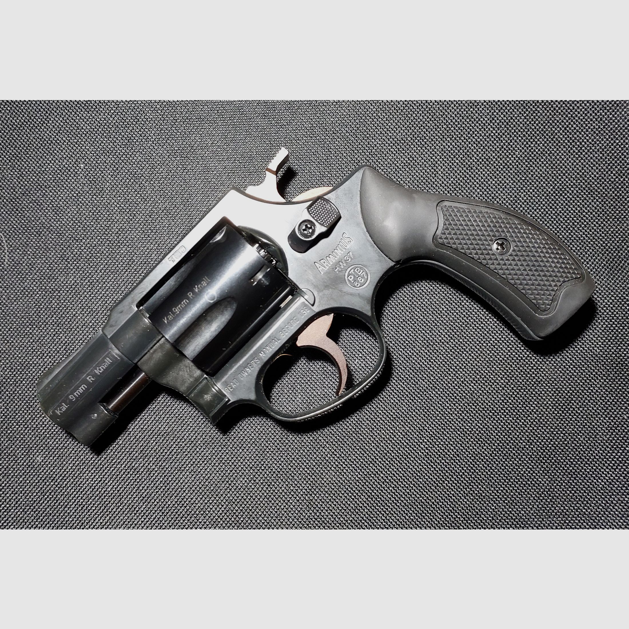 Weihrauch HW37 Cal. 9mm R.K. (PTB 887) OVP muy bien conservado (Arminius HW 37)