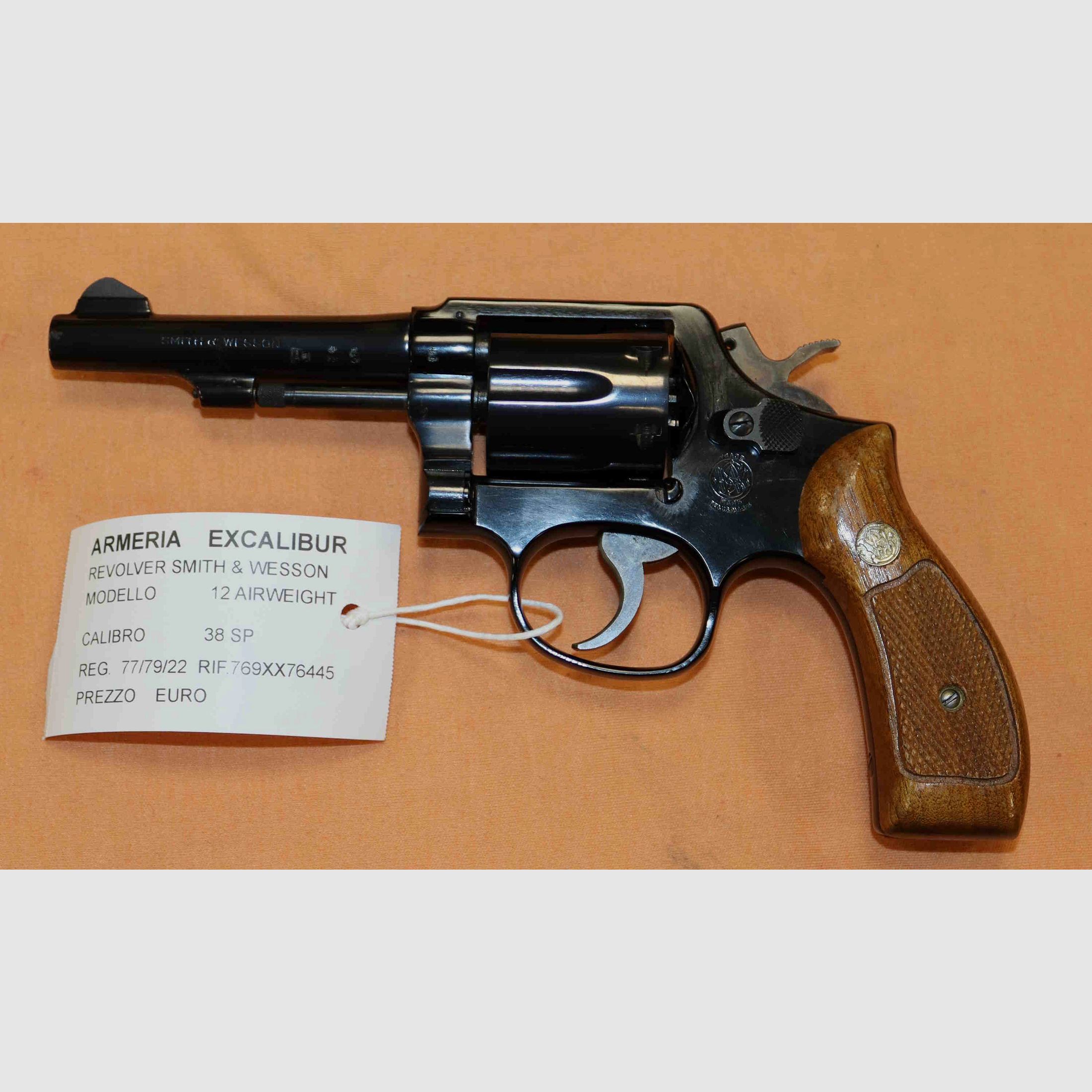 Revolver Smith & Wesson Modell 12 Airweight Kaliber 38 SP, Bild 1 von 4