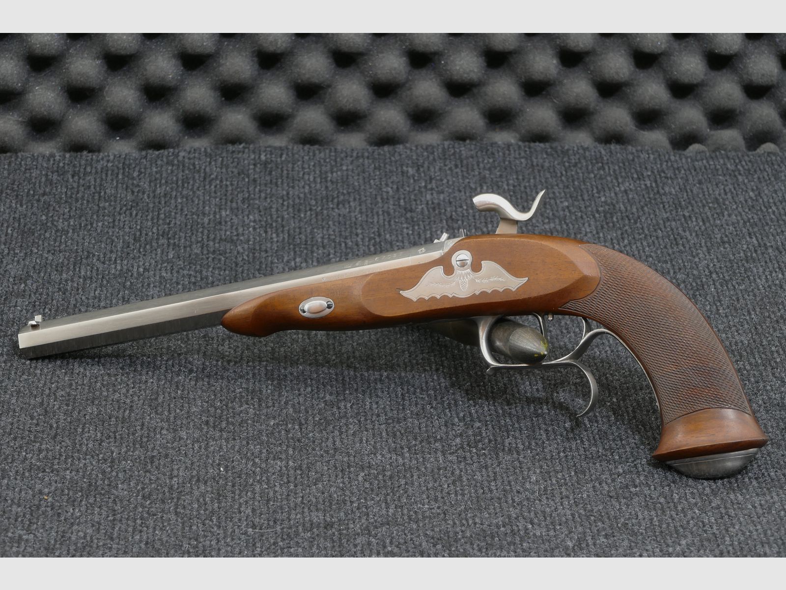 Percussion muzzleloader Davide Pedersoli pistol Le Page Target International .44 (BlackPowder), excellent condition, high-resolution images, immagine 5 di 11